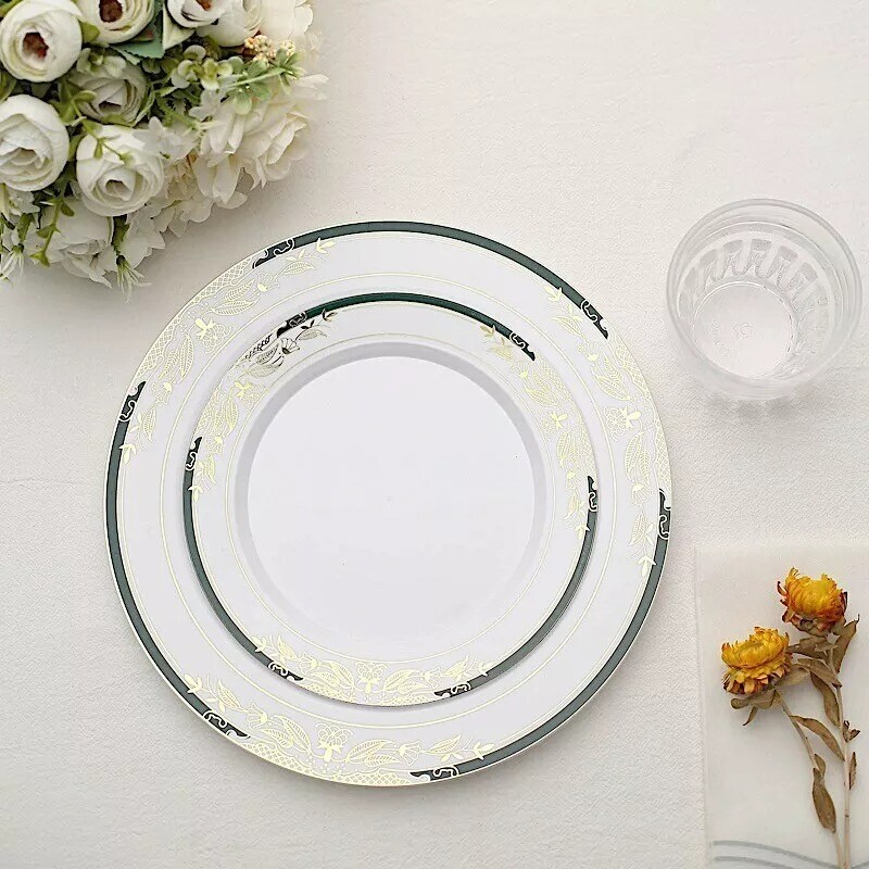 10 White Round 8&#x22; Plates Hunter Green Gold Trim