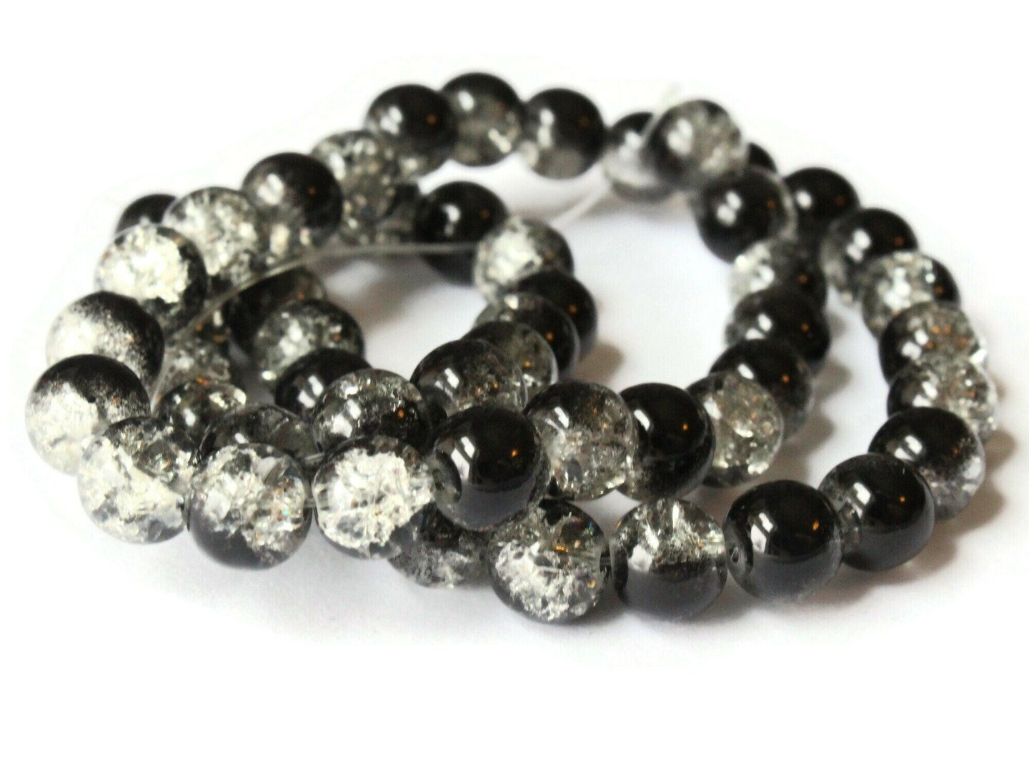 52 8mm Black and White Round Crackle Glass Beads