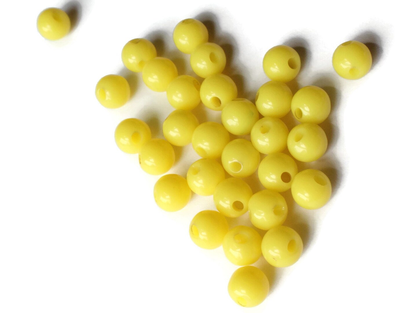 30 7mm 1/4 Inch Opaque Yellow Vintage Lucite Ball Buttons