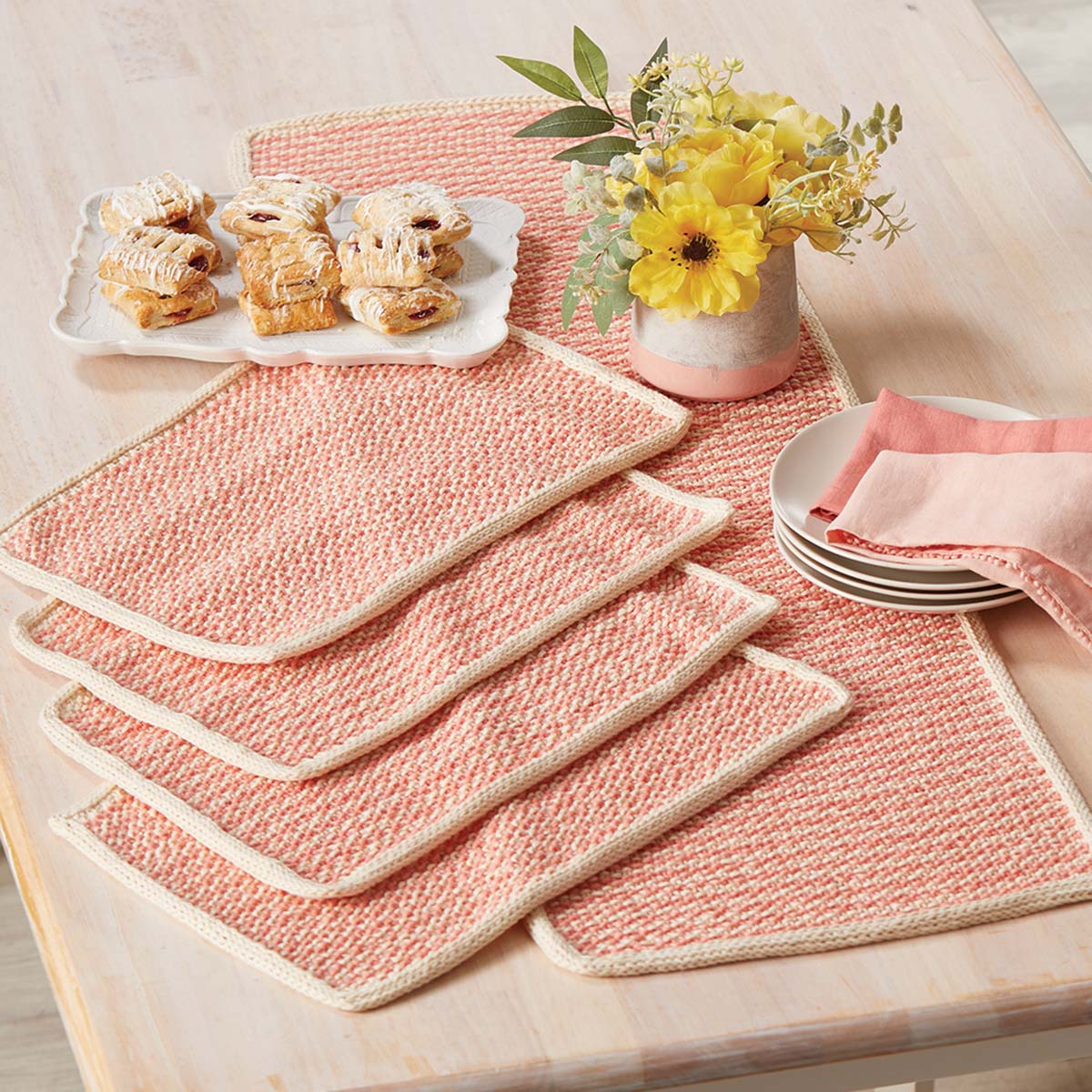 Village Yarn Simply Sweet Place Mats & Table Runner Yarn Kit