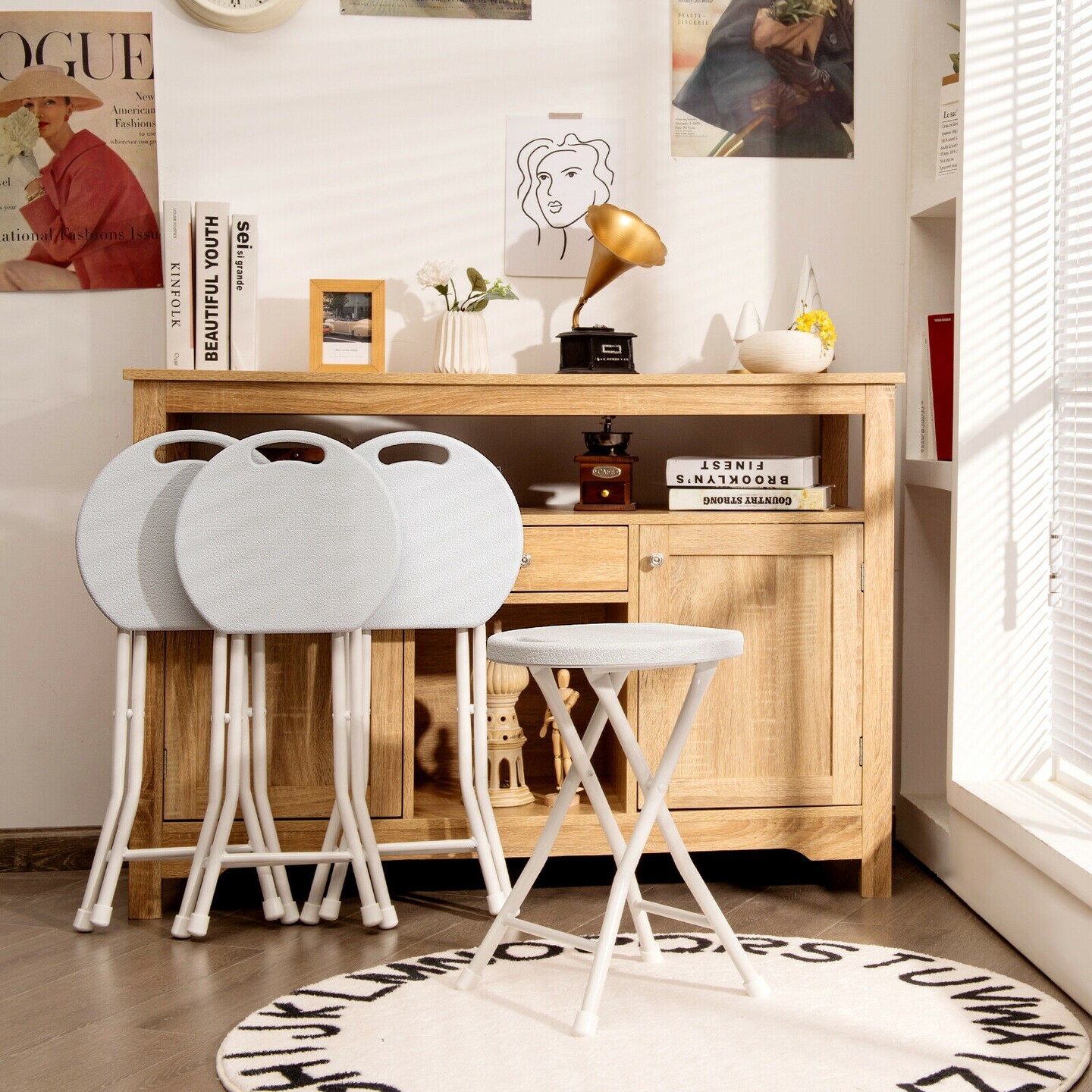 Set of 4 18 Inch Collapsible Round Stools with Handle