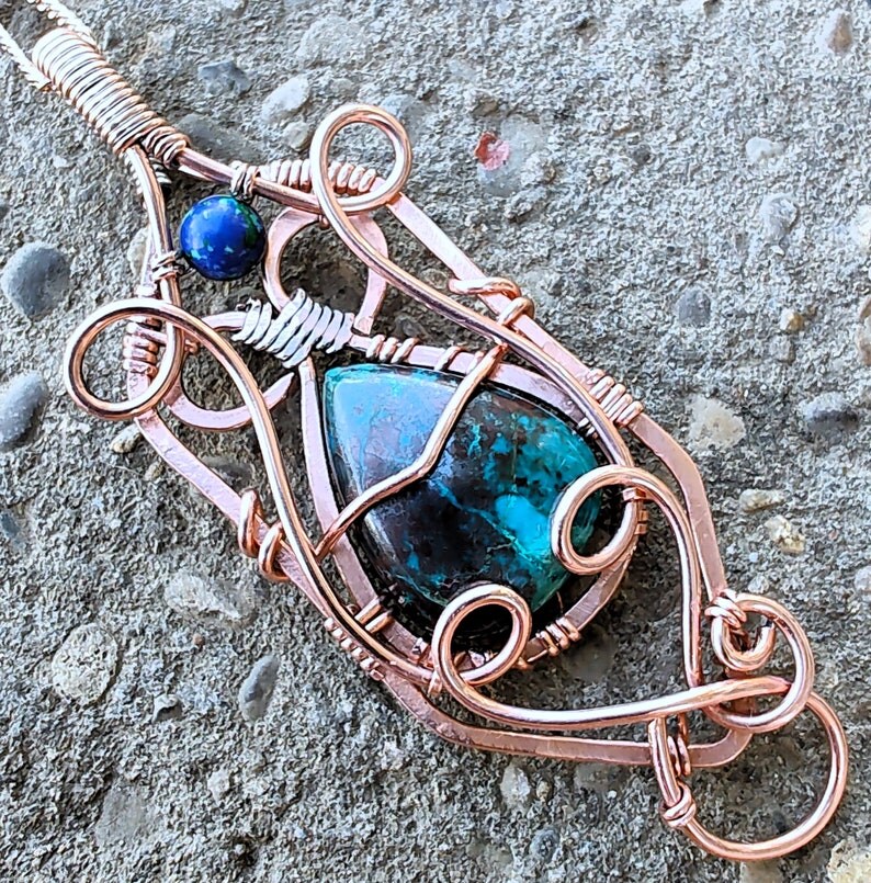 Extremely Rare Chrysocolla Azurite Copper Elven Elvish Victorian