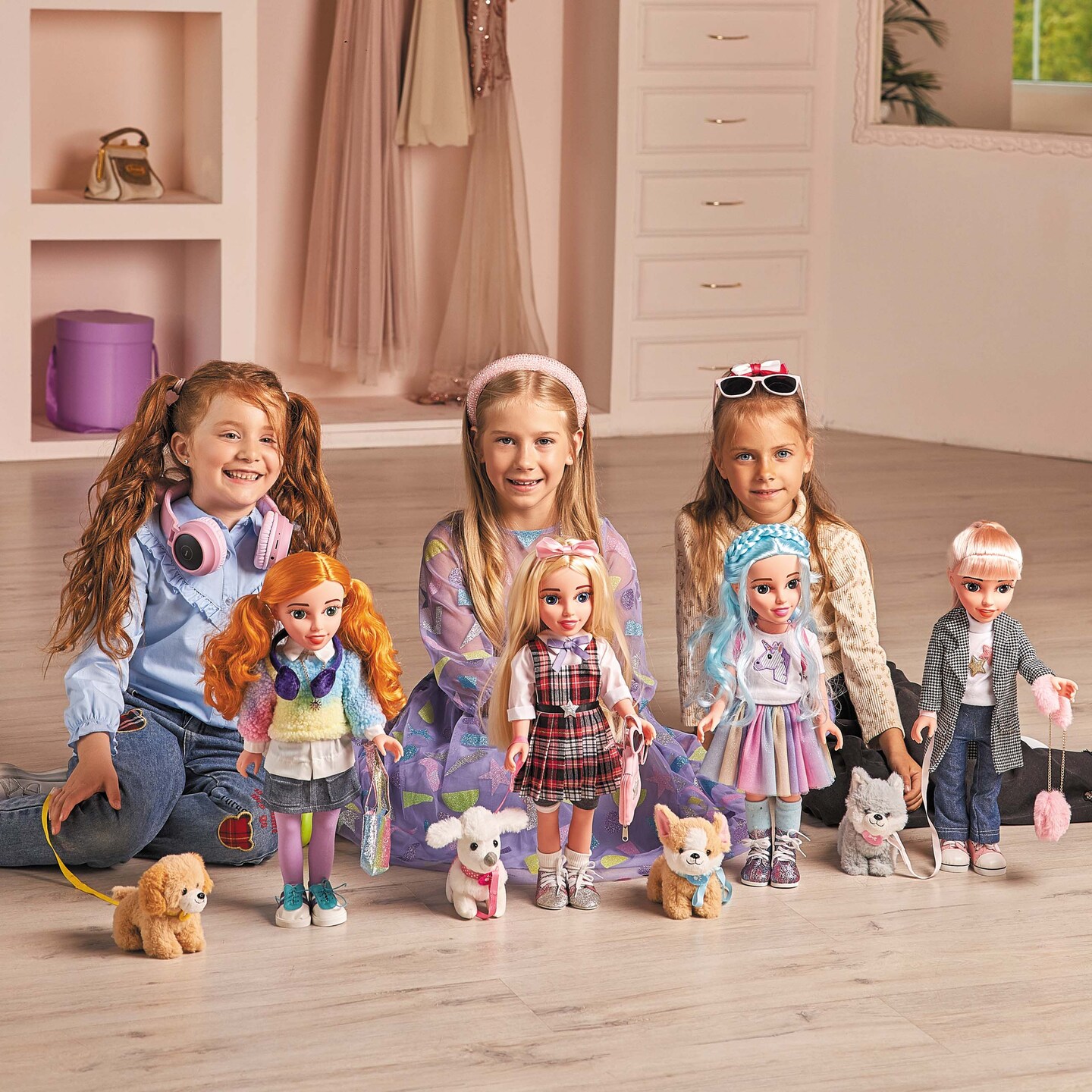 Beauty Star Dolls: Artsy Girl. Where Fashion, Fun, and Furry Friends Unite!