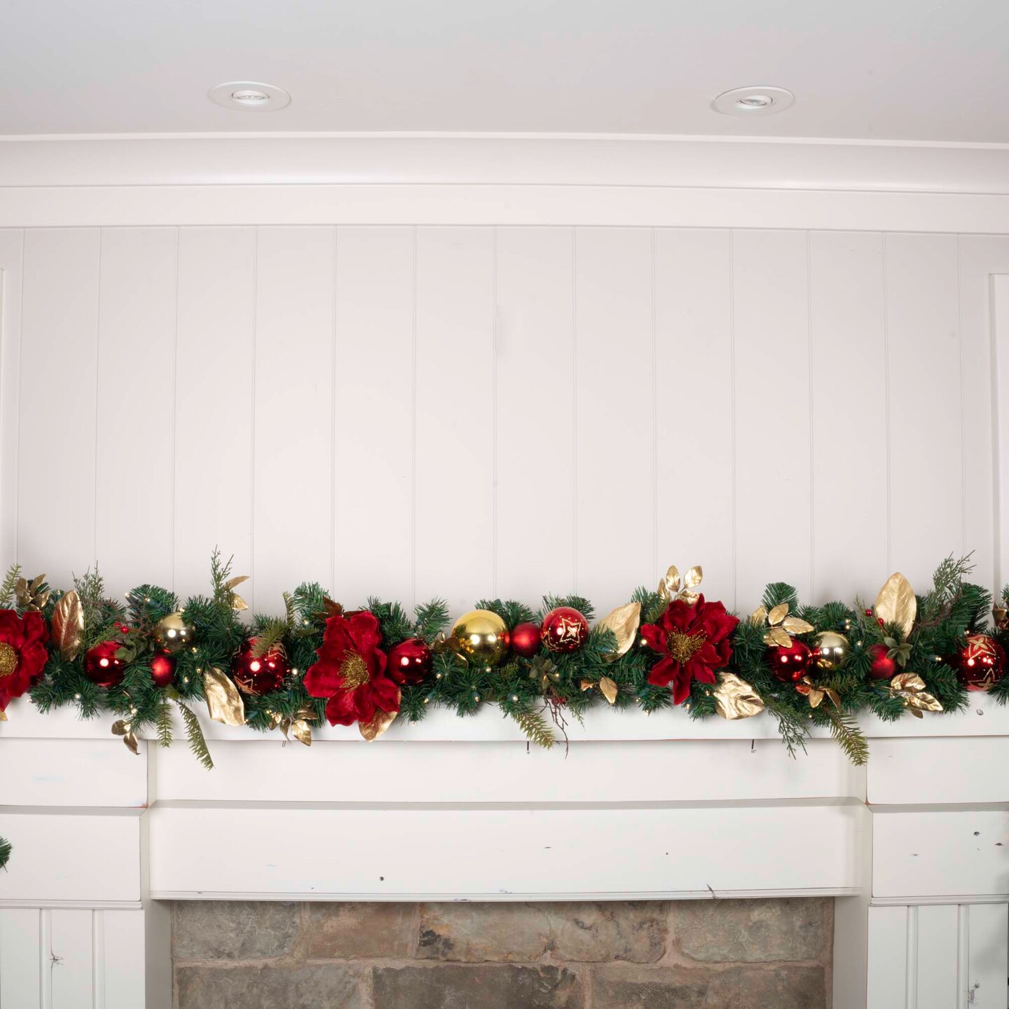 9 ft. Artificial Christmas Garland with Lights - Golden Leaf Red Magnolia