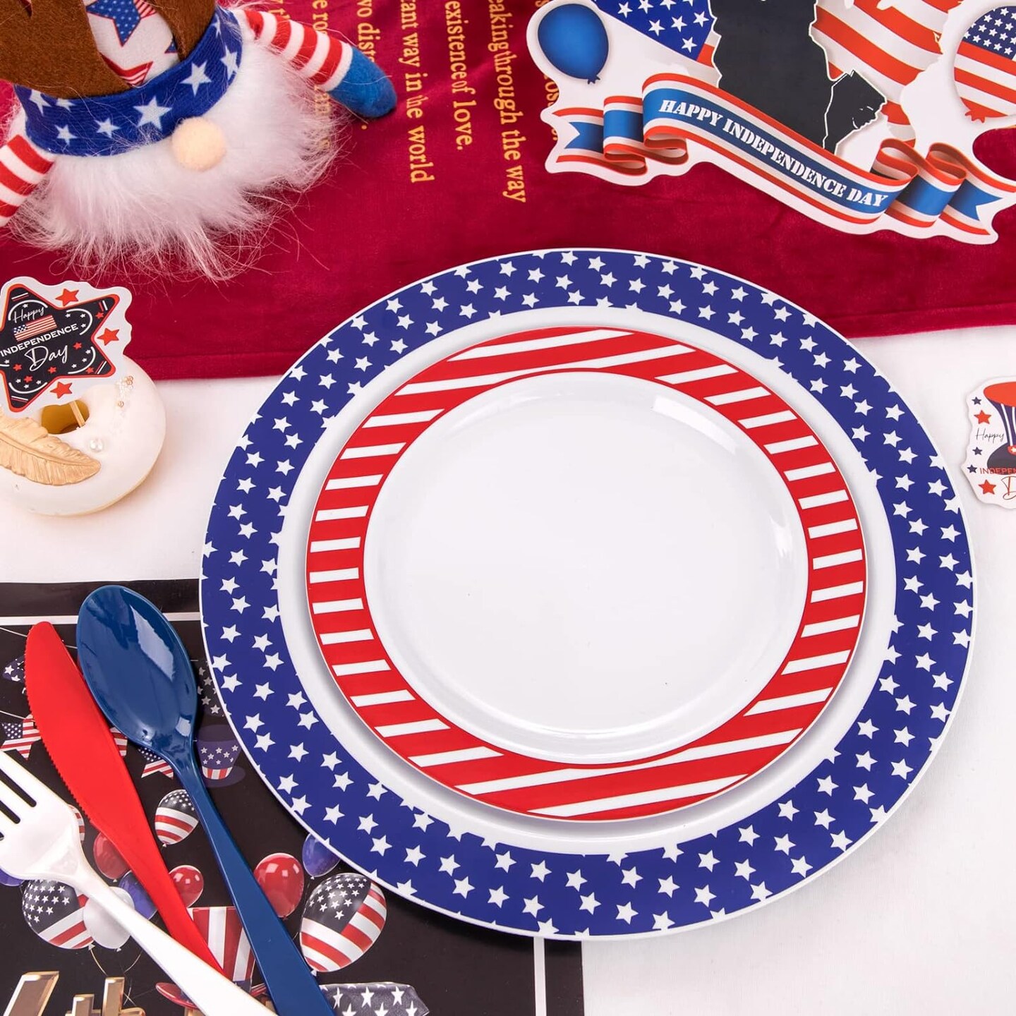 180-Pieces American Flag Dinnerware Set