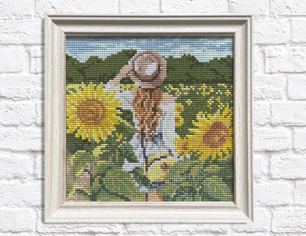 Girl in Sunflower Field CS2625 7.9 x 7.9 inches Crafting Spark Diamond Painting Kit