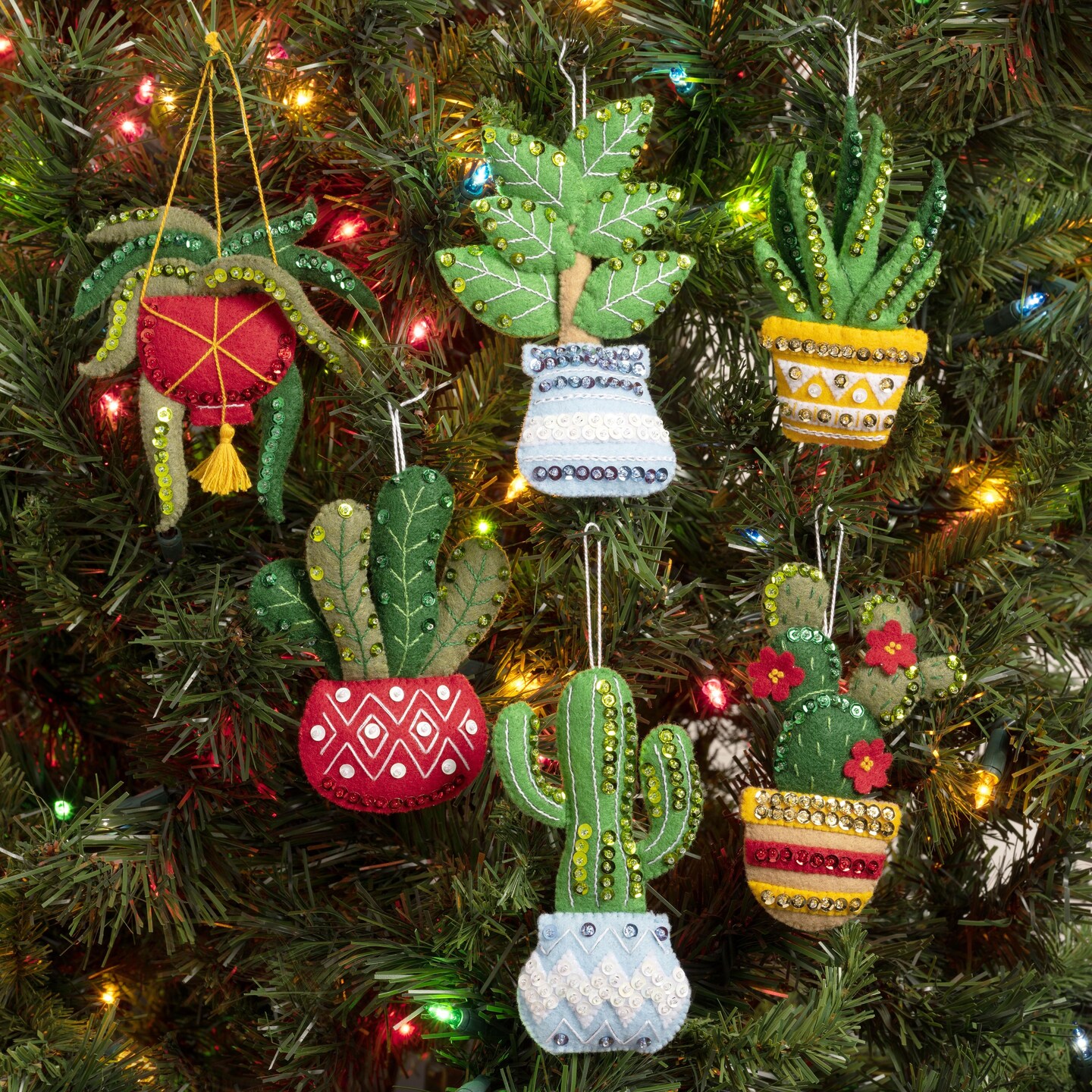 Holiday Houseplants Bucilla Felt Ornament Kit (Set of 6)