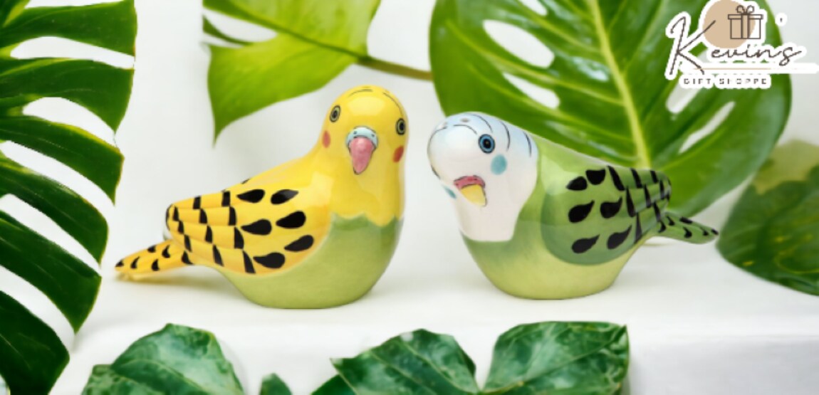 Ceramic Yellow And Green Parakeet Birds Salt &#x26; Pepper Shakers, Home D&#xE9;cor, Gift for Her, Gift for Mom, Kitchen D&#xE9;cor, Birdwatcher Gift