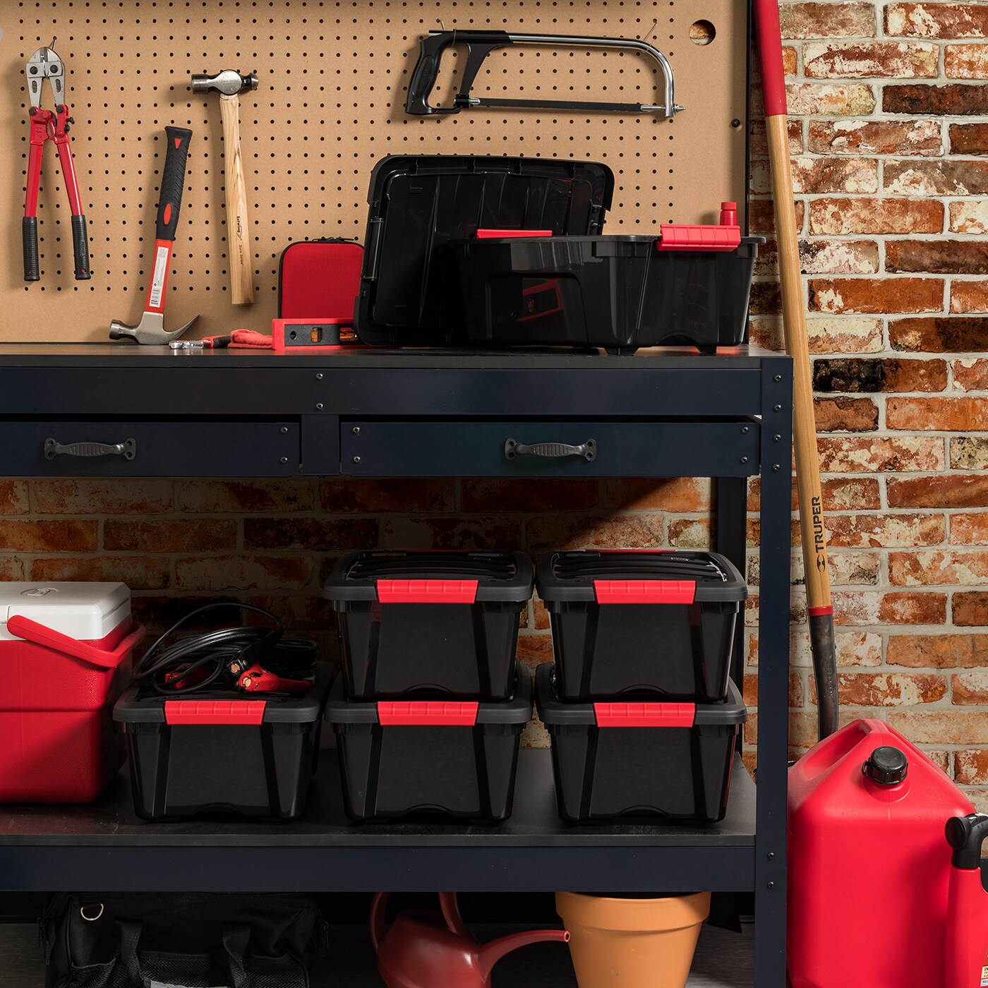 IRIS USA Plastic Storage Bins with Lids and Secure Latching Buckles