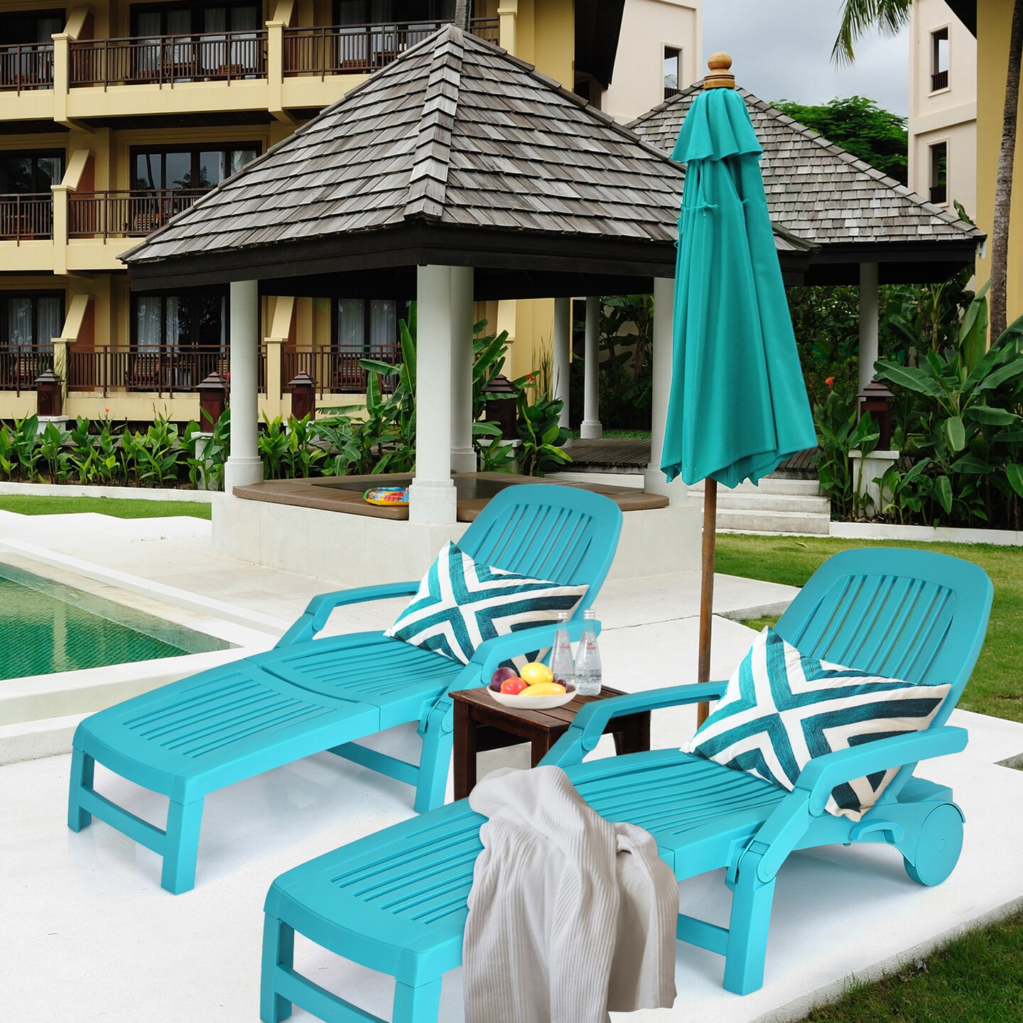 Costway Set of 2 Patio Adjustable Chaise Lounge Chair Folding Sun