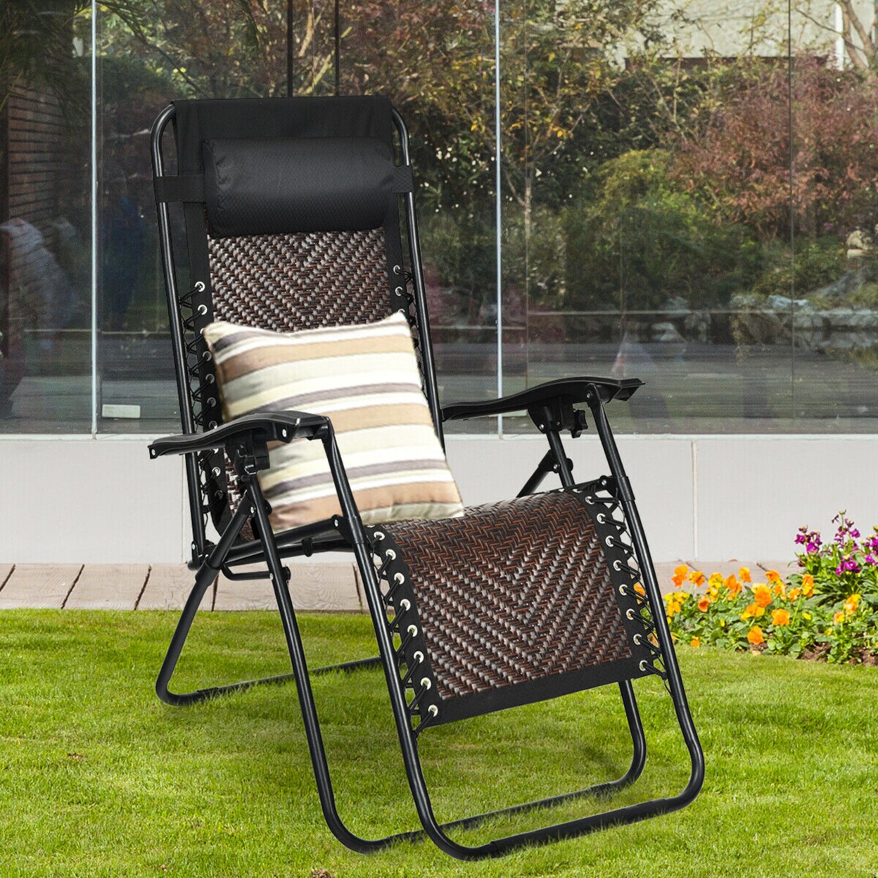 Zero gravity patio best sale lounge chairs with headrest