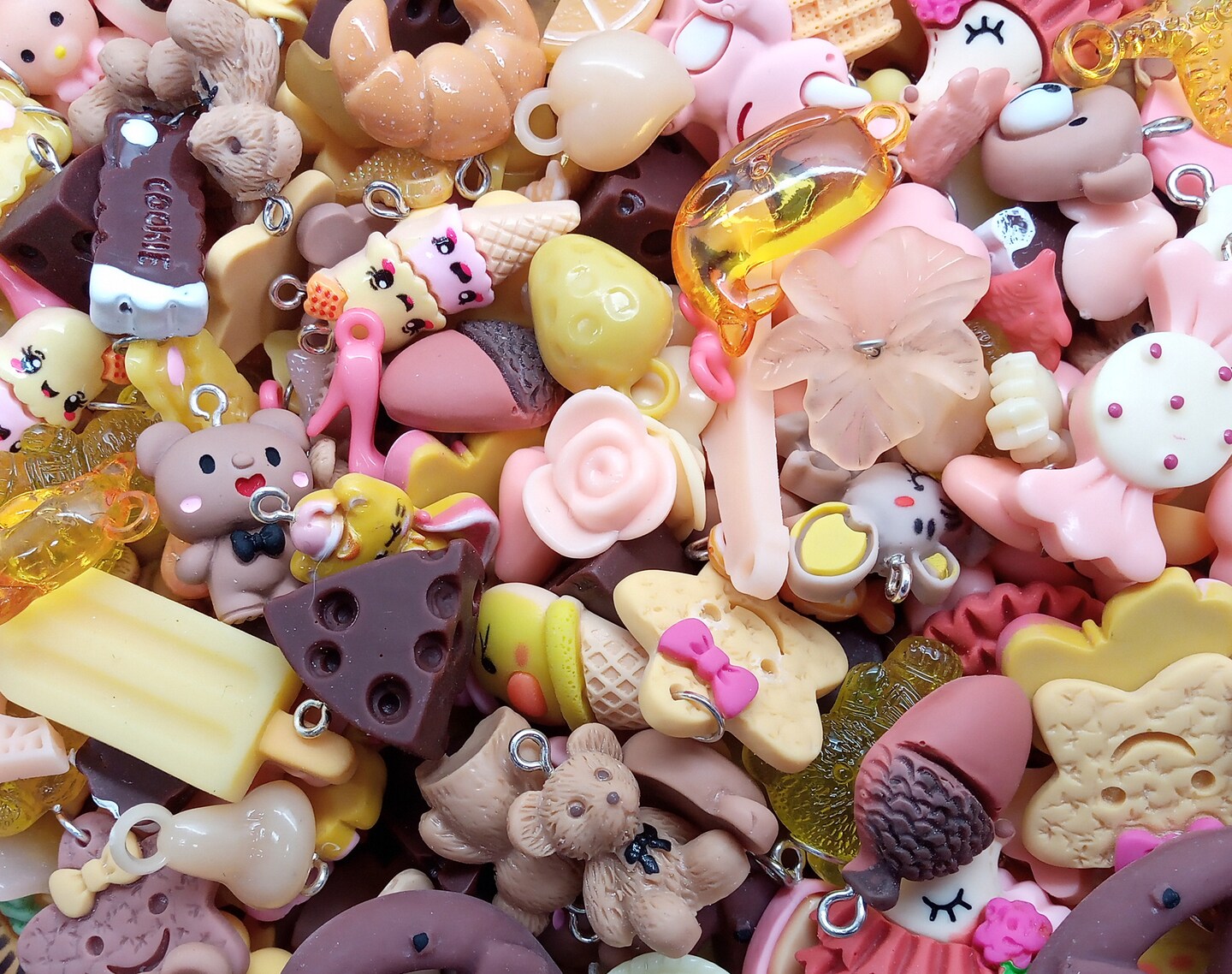Cute Charm Mix in Brown Peach &#x26; Yellow, 30 pieces, Resin and Acrylic Mix, Adorabilities
