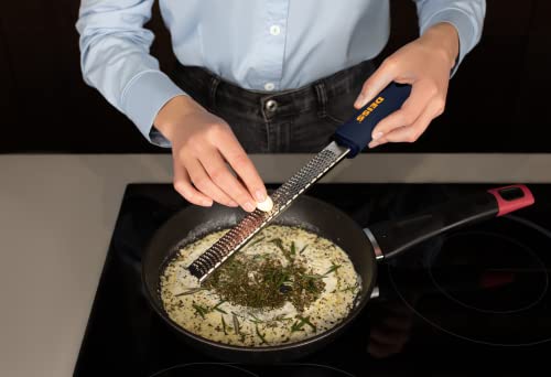 PRO Citrus Zester &#x26; Cheese Grater - Parmesan Cheese Lemon, Ginger, Garlic, Nutmeg, Chocolate, Vegetables, Fruits - Razor-Sharp Stainless Steel Blade, Wide, Dishwasher Safe (BLACK)