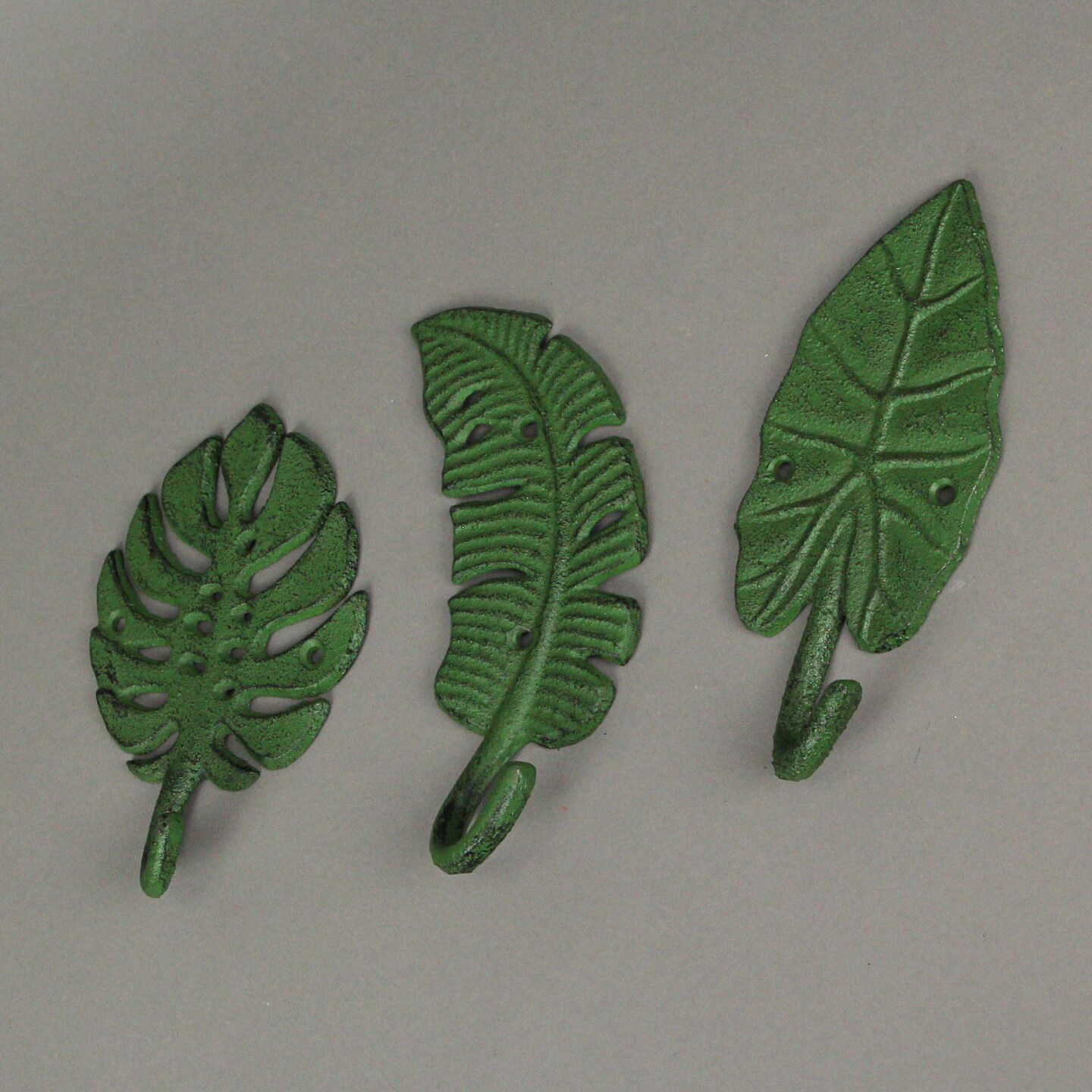 Set of 3 Cast Iron Tropical Leaf Decorative Wall Hooks