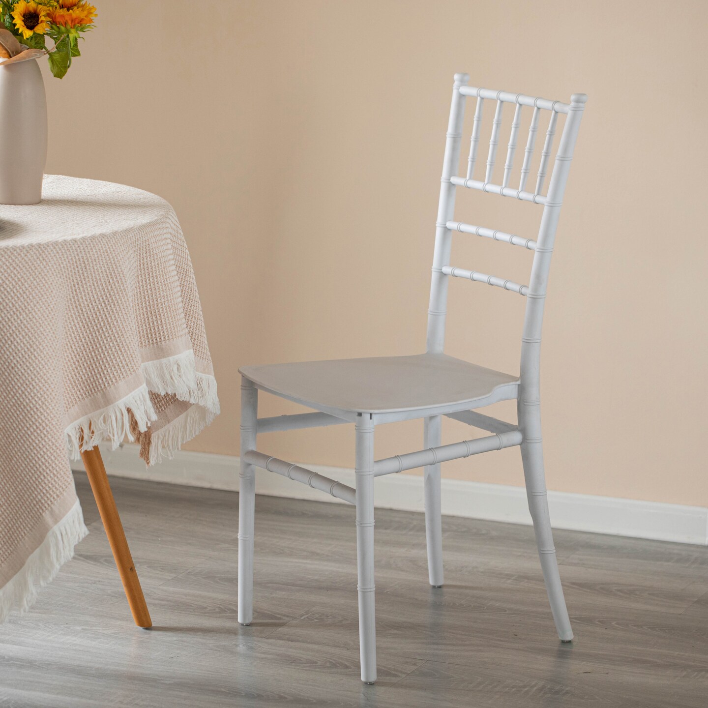 Modern White Stackable Chiavari Dining Chair, Seating for Dining, Events and Weddings, Party Chair, White