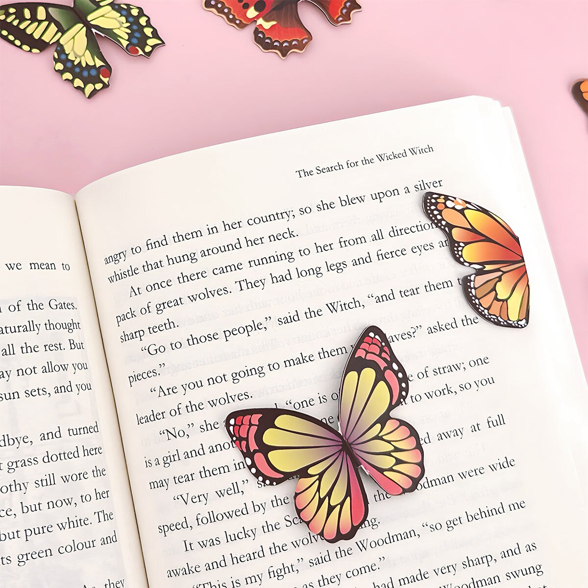Wrapables Magnetic Butterfly Bookmarks, Page Marker, Foldable Butterfly Page Clips (Set of 30)