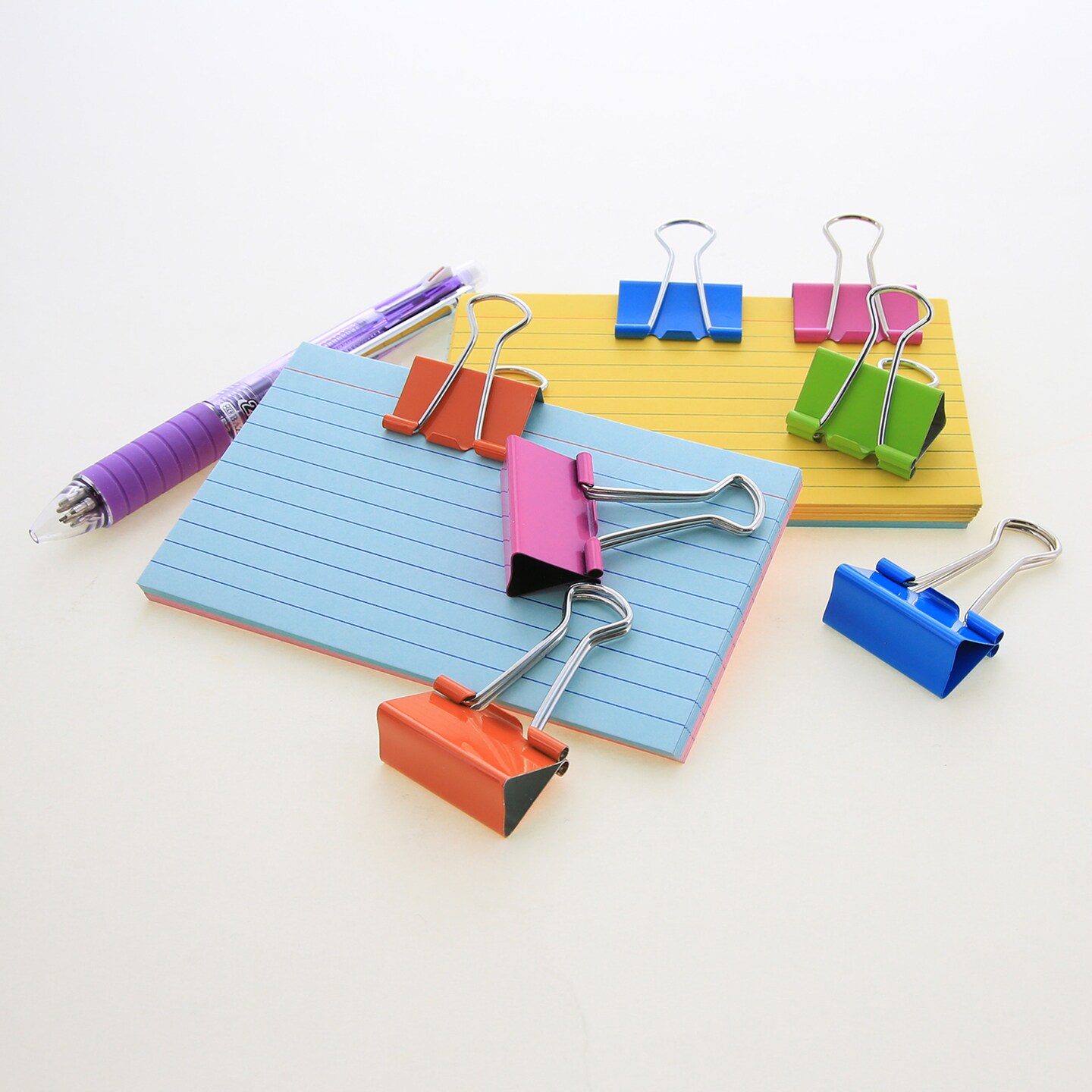 BAZIC Medium 1-1/4 (32mm) Assorted Color Binder Clip (8/Pack)