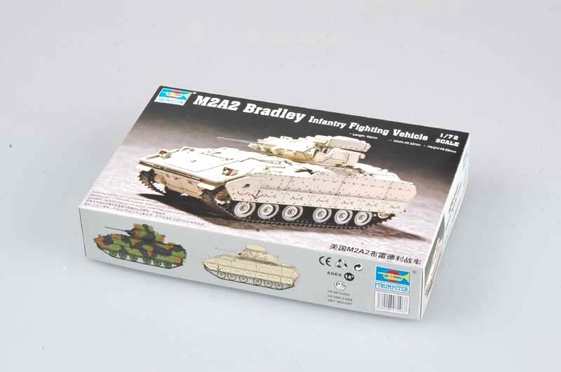 Trumpeter  1/72 M2A2 BRADLEY FIGHTING VEHICLE 1/72 Plastic Model