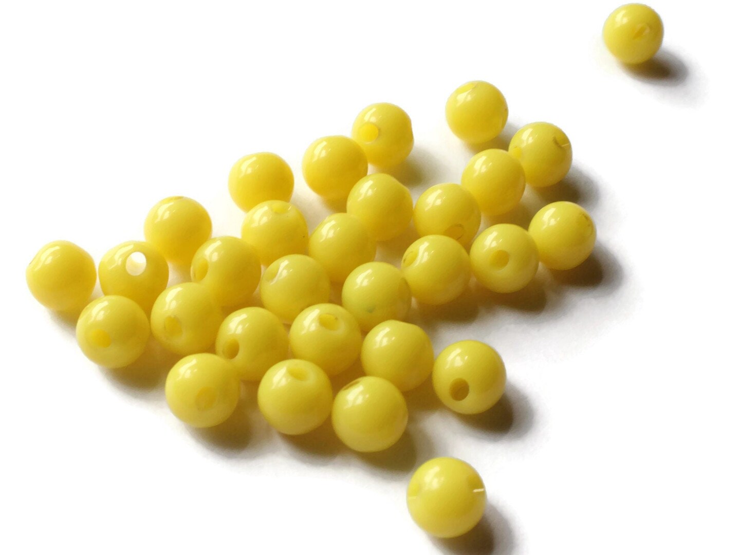 30 7mm 1/4 Inch Opaque Yellow Vintage Lucite Ball Buttons