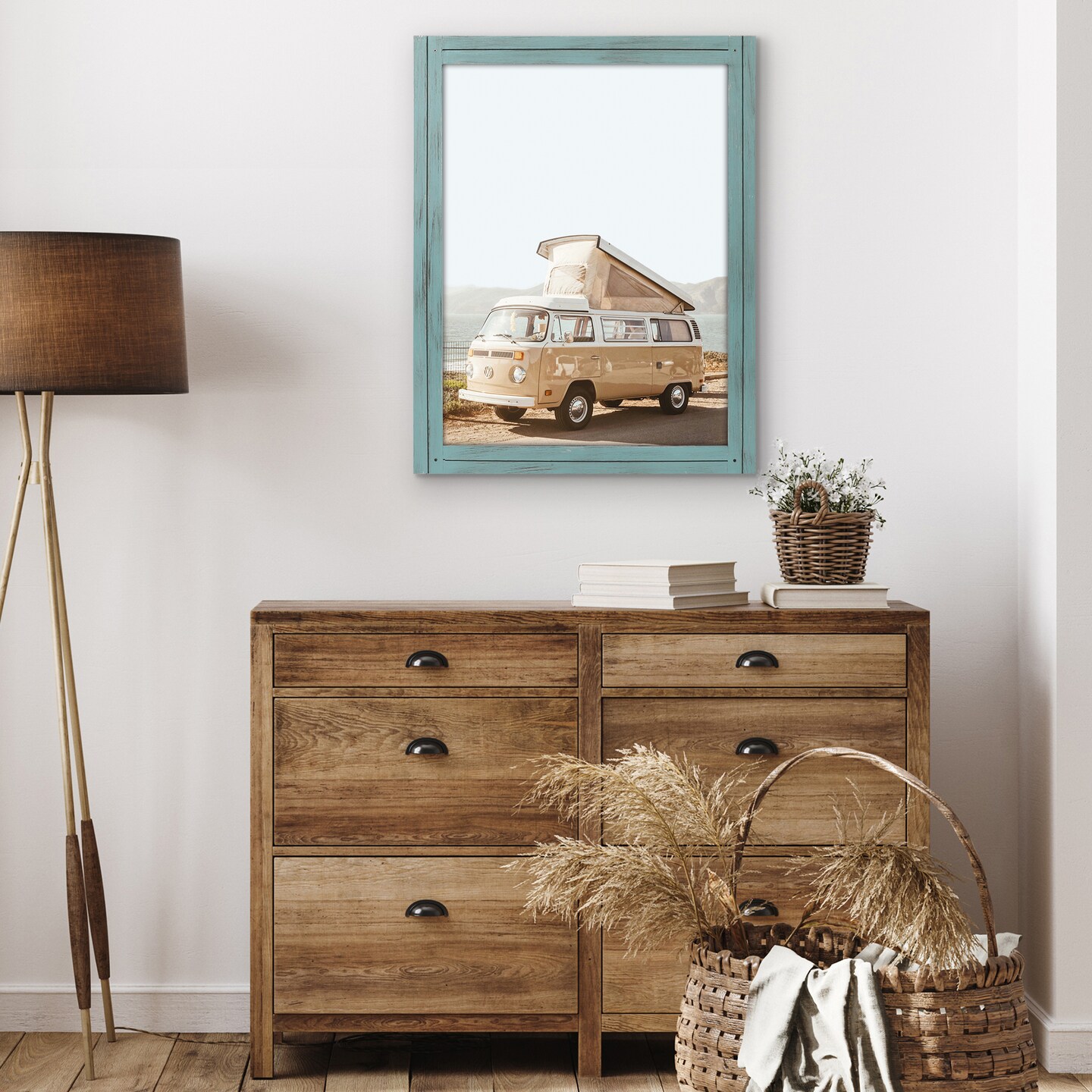 Americanflat Rustic Picture Frame - Modern Photo Frame for Unique Farmhouse Look - Polished Glass Cover - Hanging Hardware with Horizontal and Vertical Display - Includes Easel