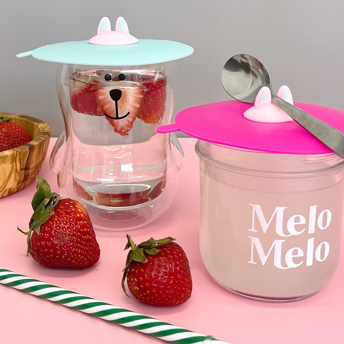 Wrapables® Silicone Cup Lids, Anti-Dust Airtight Mug Covers for Hot and Cold Beverages (Set of 6)