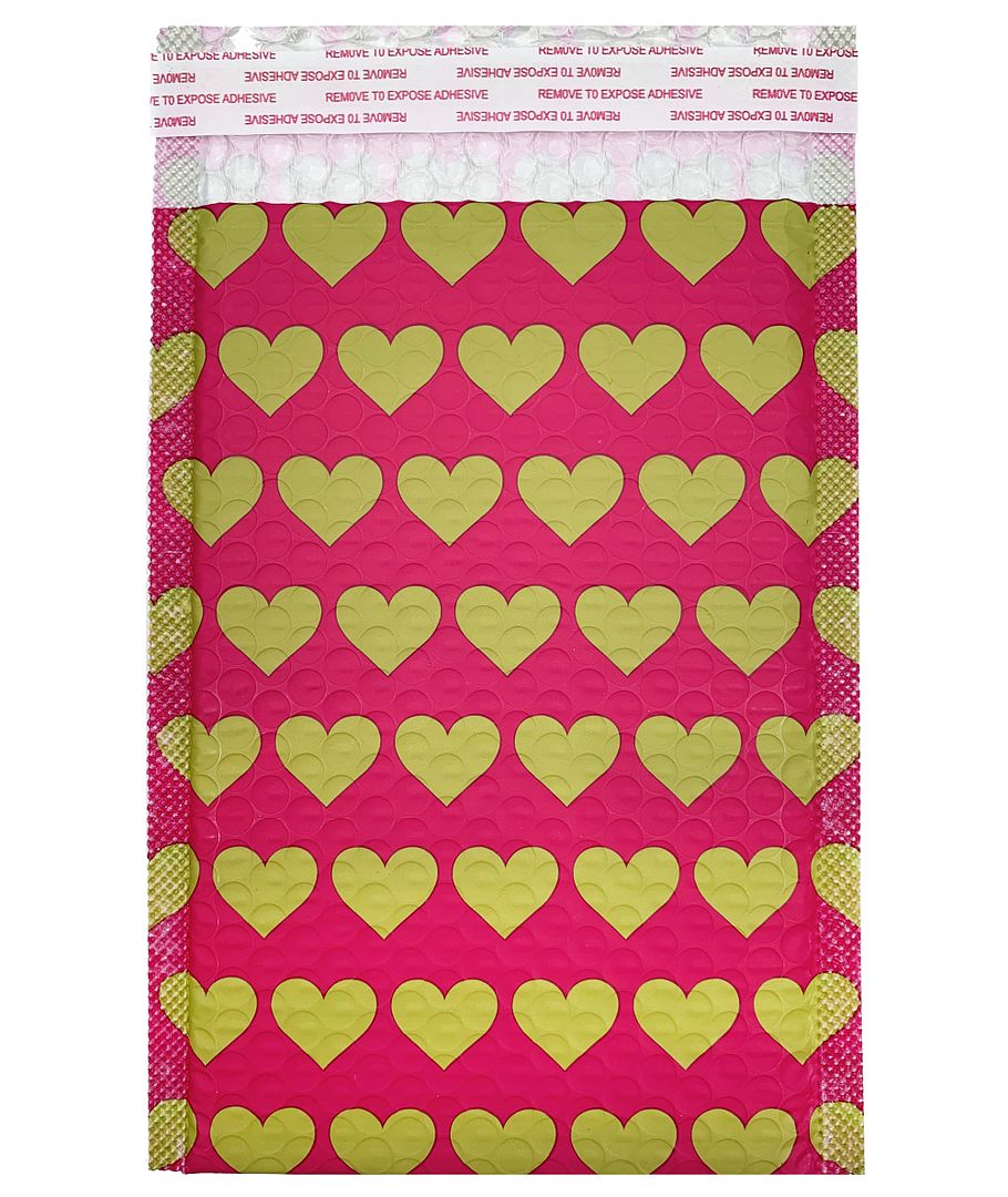 Great Papers! Mailer, Bubble, Pink with Gold Hearts, Poly Tear and Moisture Resistant, 6" x 9", 25 count