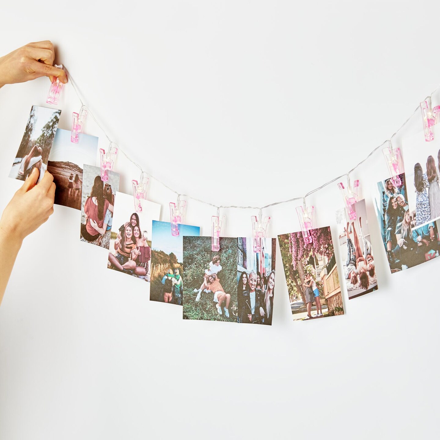 mDesign LED Battery Operated Indoor/Outdoor Fairy String Photo Light Clips