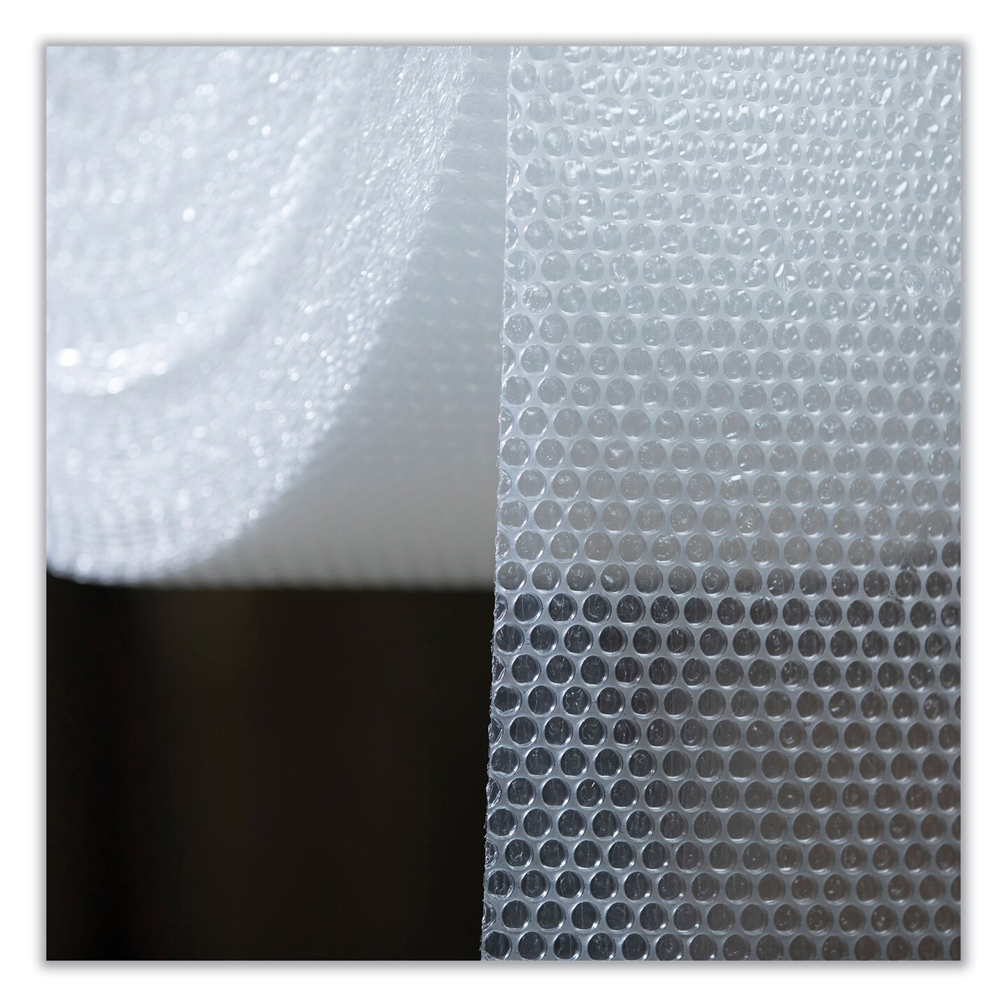 Universal Bubble Packaging, 0.19&#x22; Thick, 24&#x22; x 175 ft, Perforated Every 12&#x22;, Clear