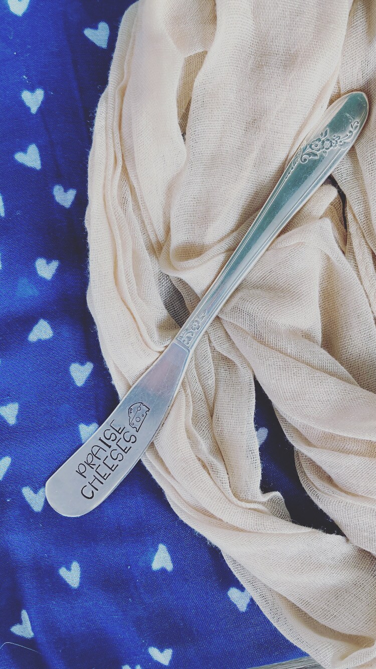 STAMPED SPREADER - Hand Stamped - Vintage Silverware - image9