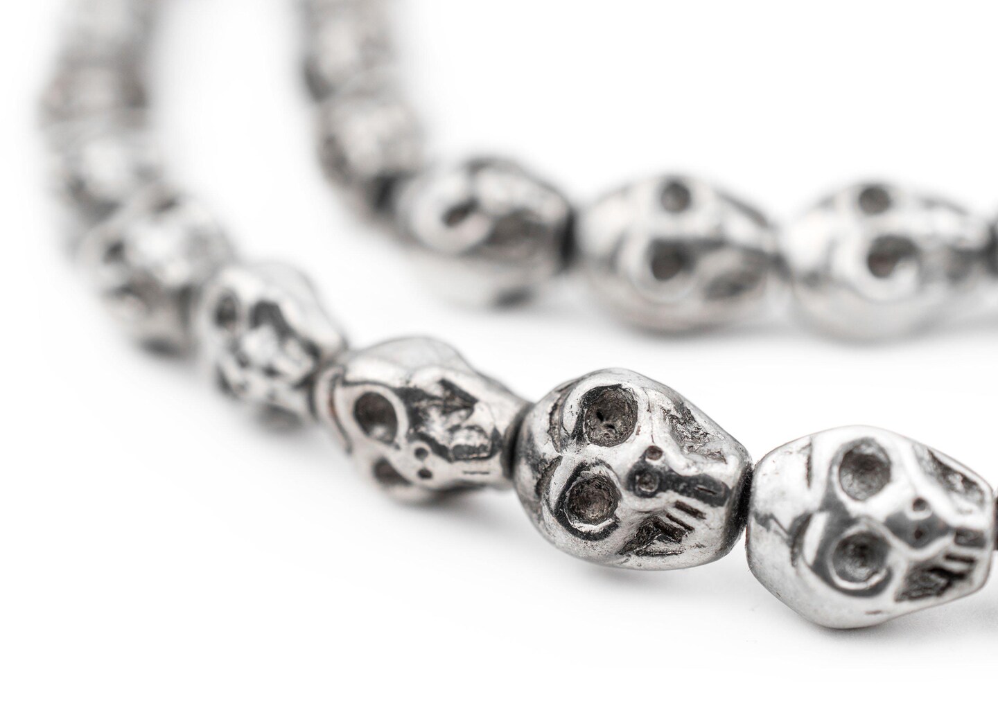 The Bead Chest Silver Skull Beads, Solid Plated-Brass Metal Halloween - Great DIY Accessories for Necklace, Bracelets and Earrings Making