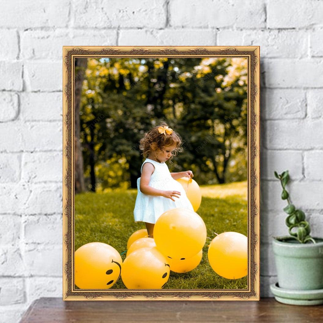 Thin Rope and Beaded Traditional Antique Gold Frame