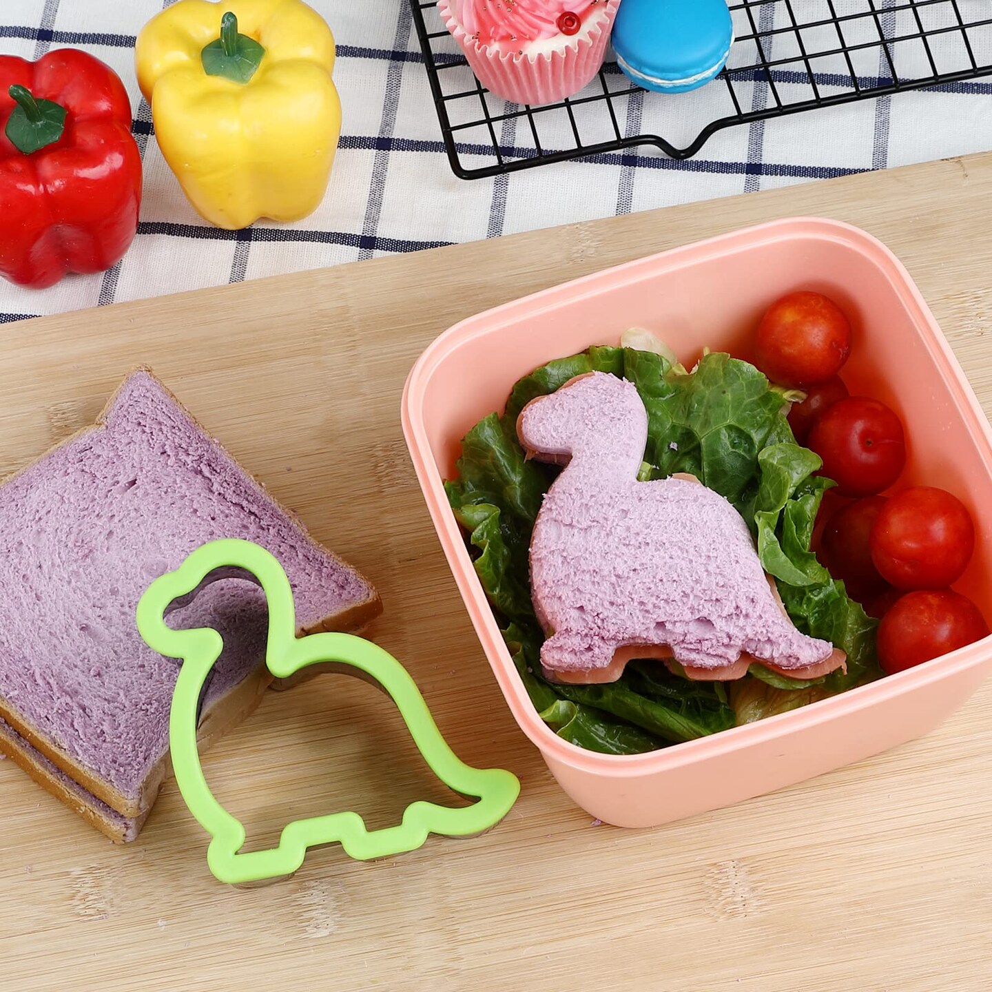 12 Pieces Sandwich Cookie Cutters Set, Dinosaur,Heart,Star,Mouse,Sandwich Knife Cookie Knife Vegetable Cutter Food Grade Cookie Mould.