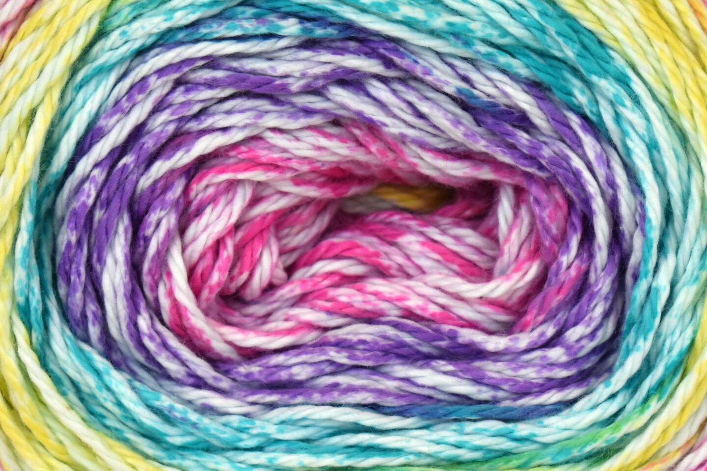 Universal Yarn Cotton Supreme Waves - 903 Gemstones
