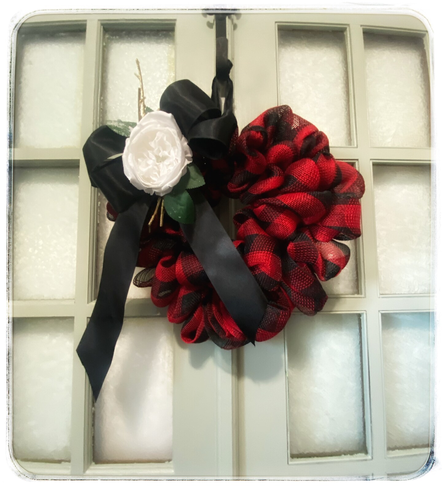 NEW! Winter Wreath, Heart Wreath, Valentines Wreath, Buffalo Plaid wreath, hot Gift