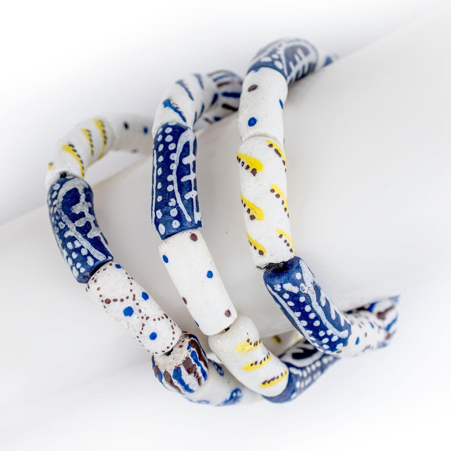 TheBeadChest African Bead Stretch Bracelet, Made in Ghana by Krobo Artisans, Unisex, African Trade Bead Style, White