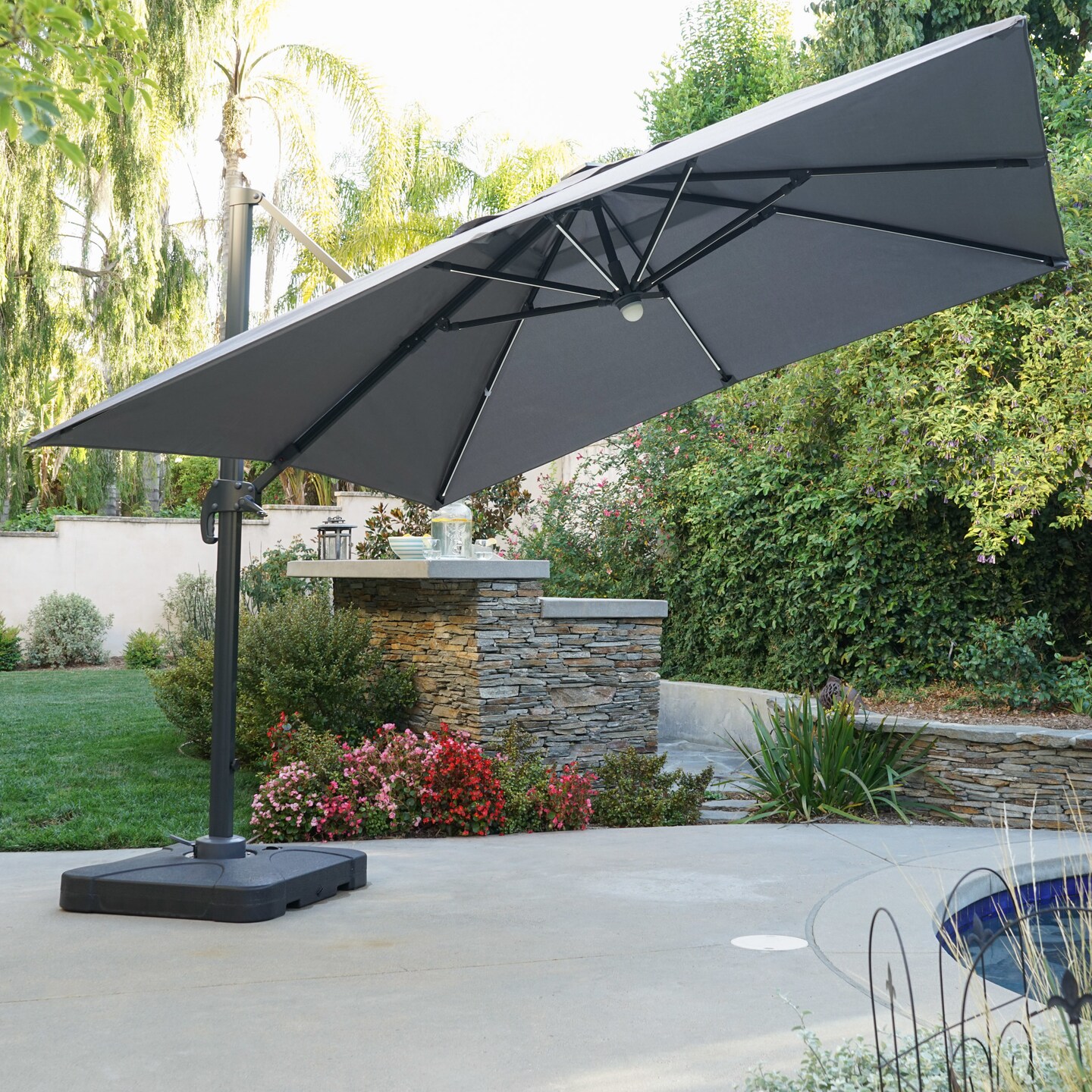 GDFStudio Sonoma Outdoor Water Resistant Canopy Umbrella with Solar Light Stip
