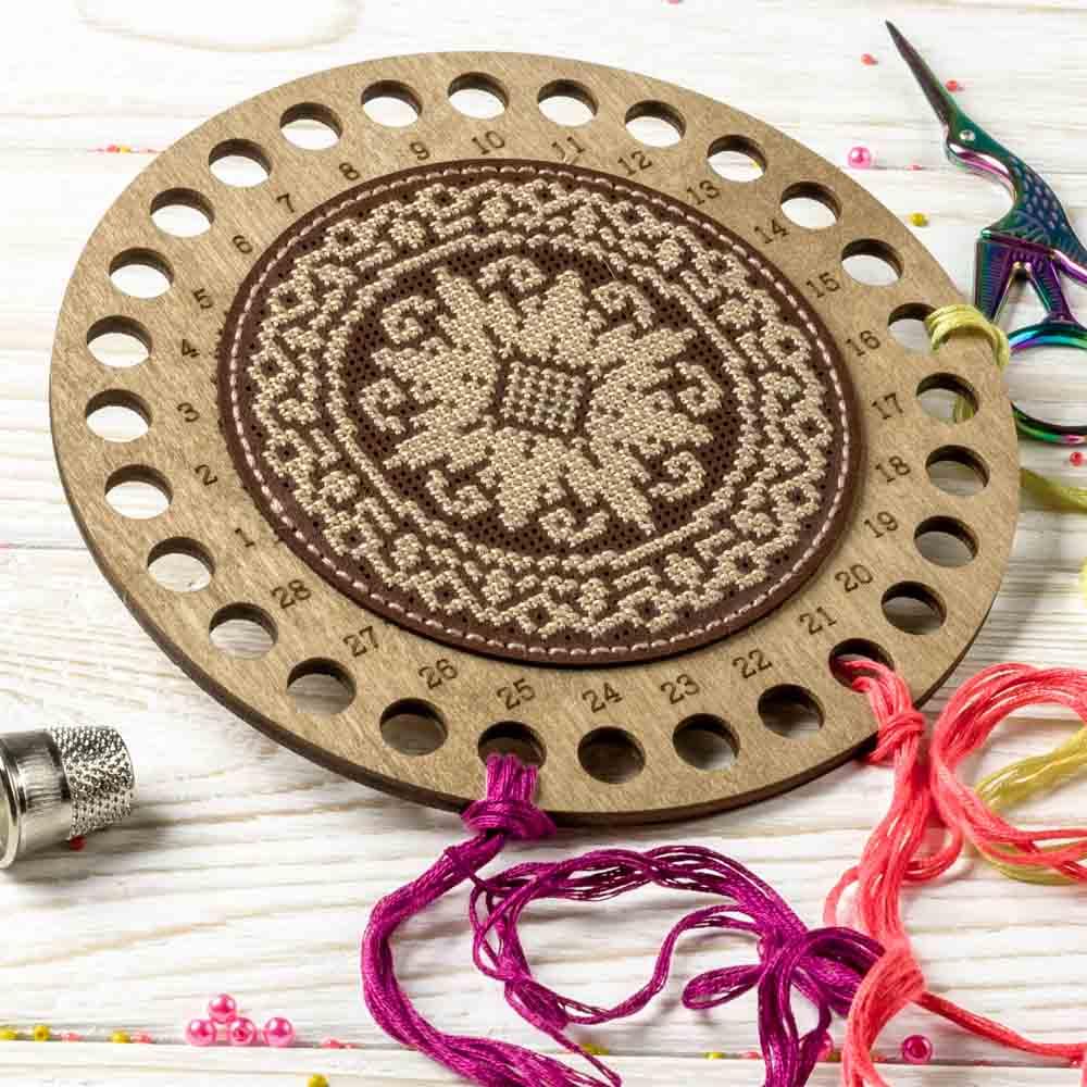 Thread organizer making kit