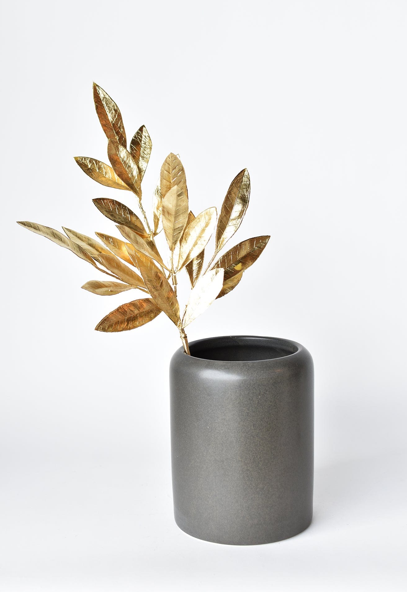 19&#x22; Faux Gold Bay leaf Stem