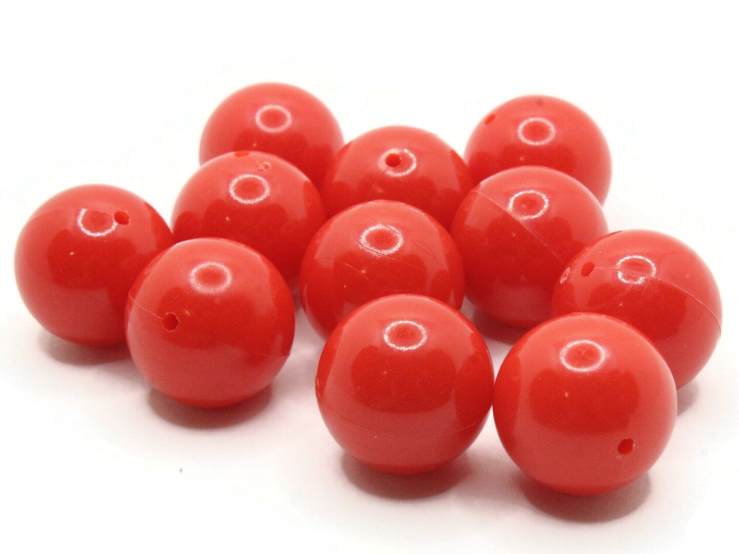 10 18mm Smooth Round Red Vintage Plastic Beads Michaels