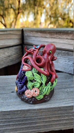 Kooky- Handmade octopus authentic sculpture