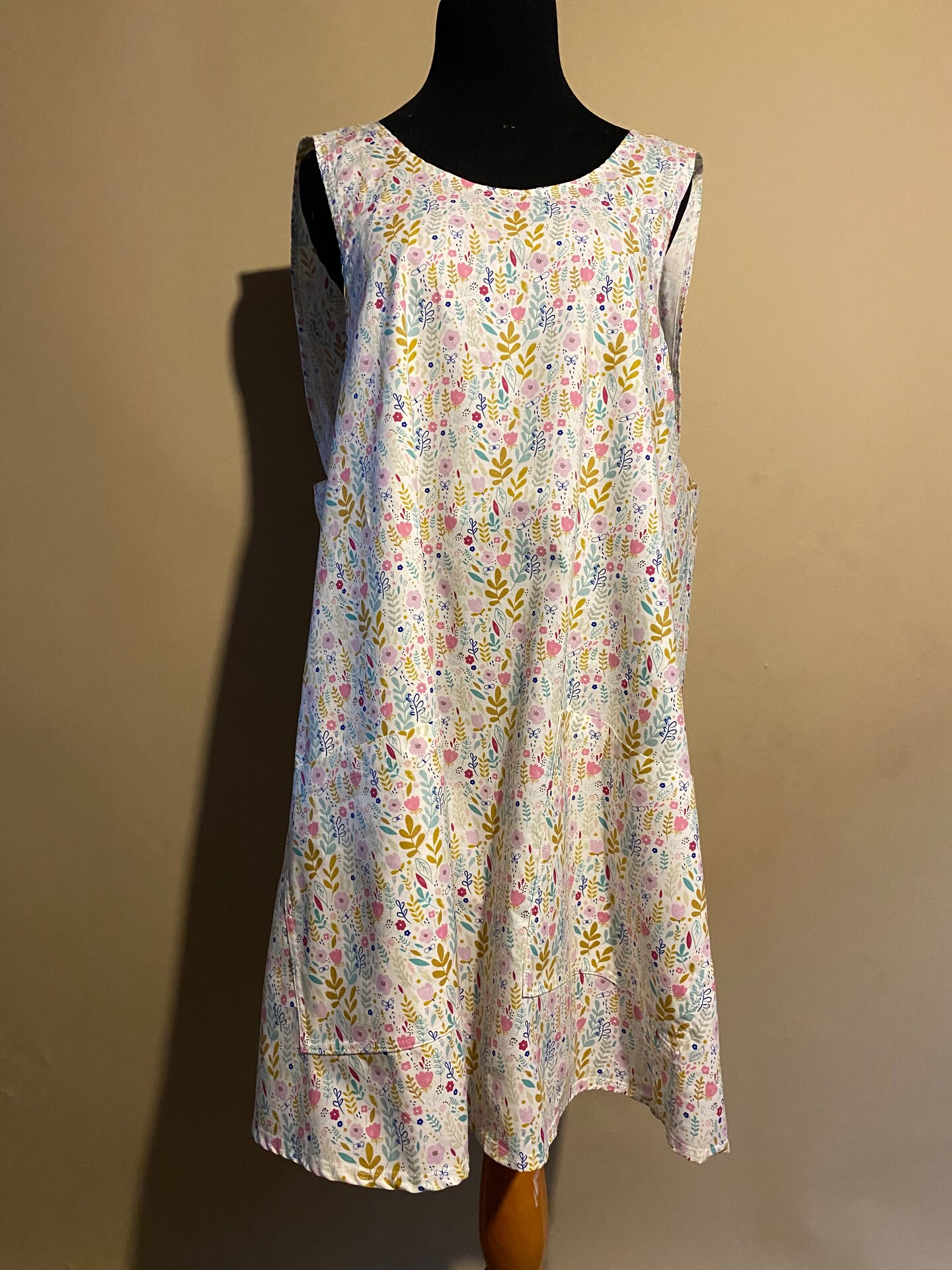 Wild flower adult smock | MakerPlace by Michaels