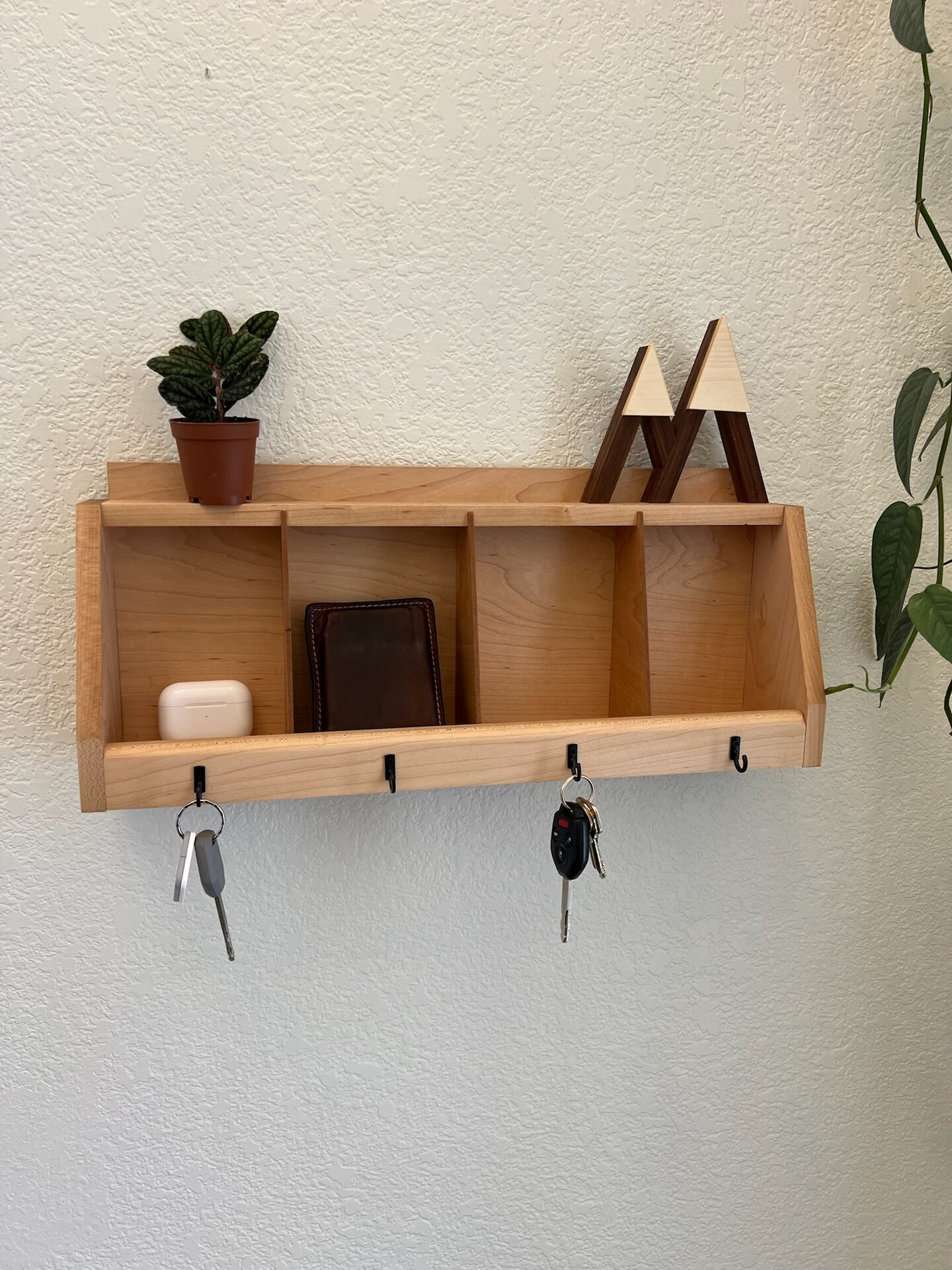 Wall key holder - Key Hooks - Entryway Decorative Wooden Organizer, Wallet Holder, Unique Key Rack-key holder, key organizer, cheapest entryway shelf