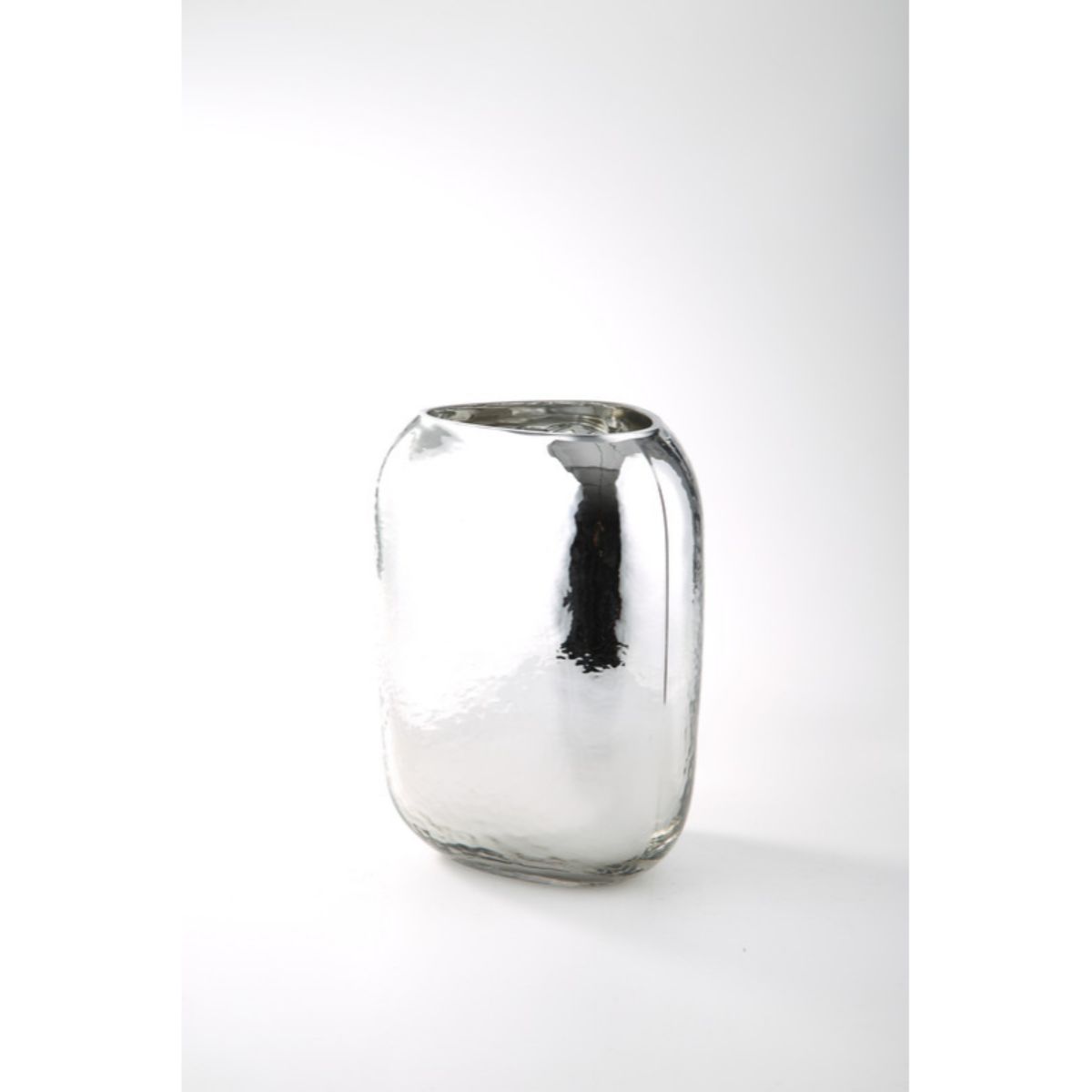 CC Home Furnishings 9.5&#x22; Silver Modern Style Glass Decorative Flower Vase
