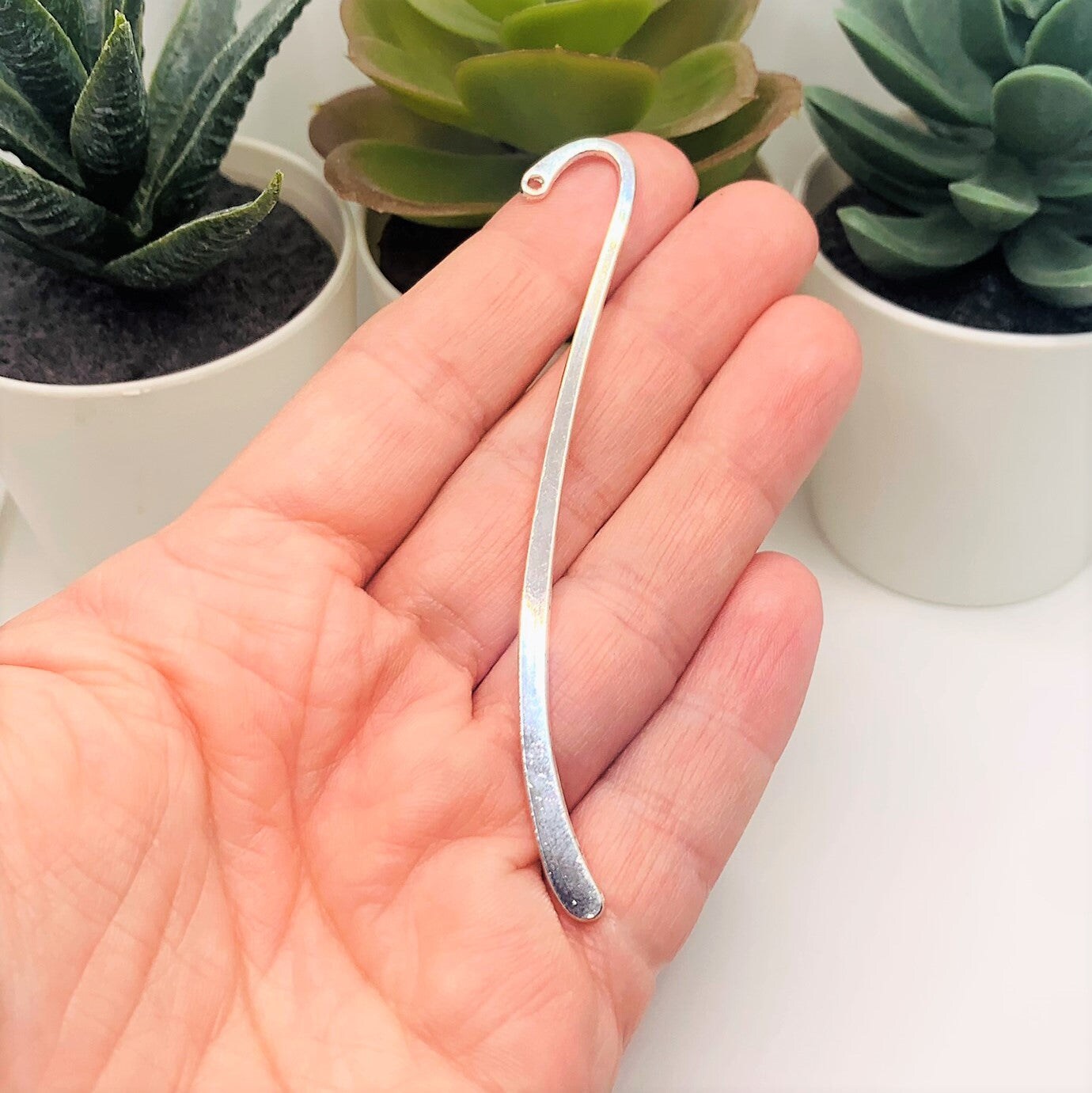4, 20 or 50 Pieces: Silver Plated Plain Bookmark Base