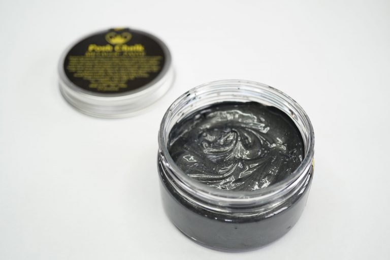 Posh Chalk Paste - Black Carbon