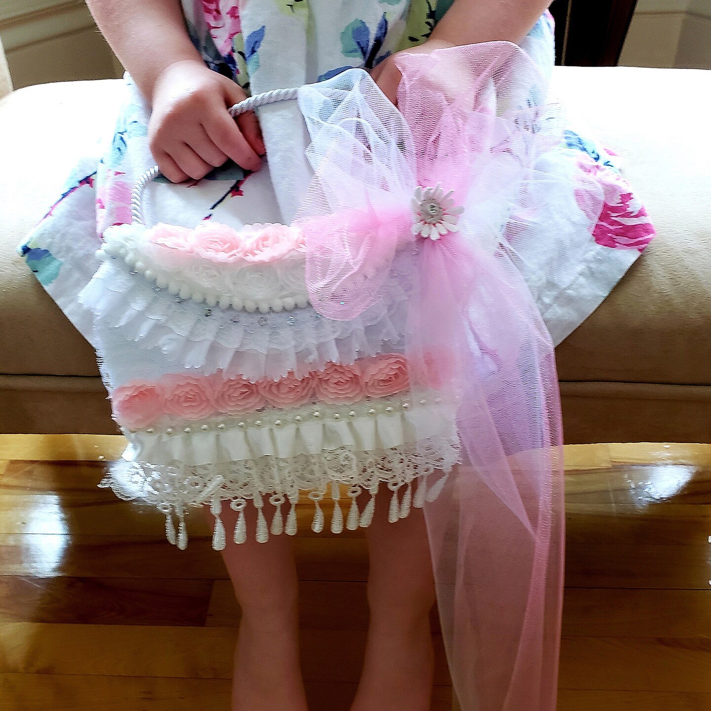 5 Yards of Krystal Rhinestone Daisy Flower Trim | 5 yard cut