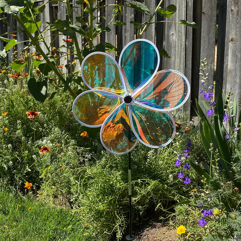 In the Breeze 2668 - 19 Inch Iridescent Flower Spinner - Outdoor Garden Décor