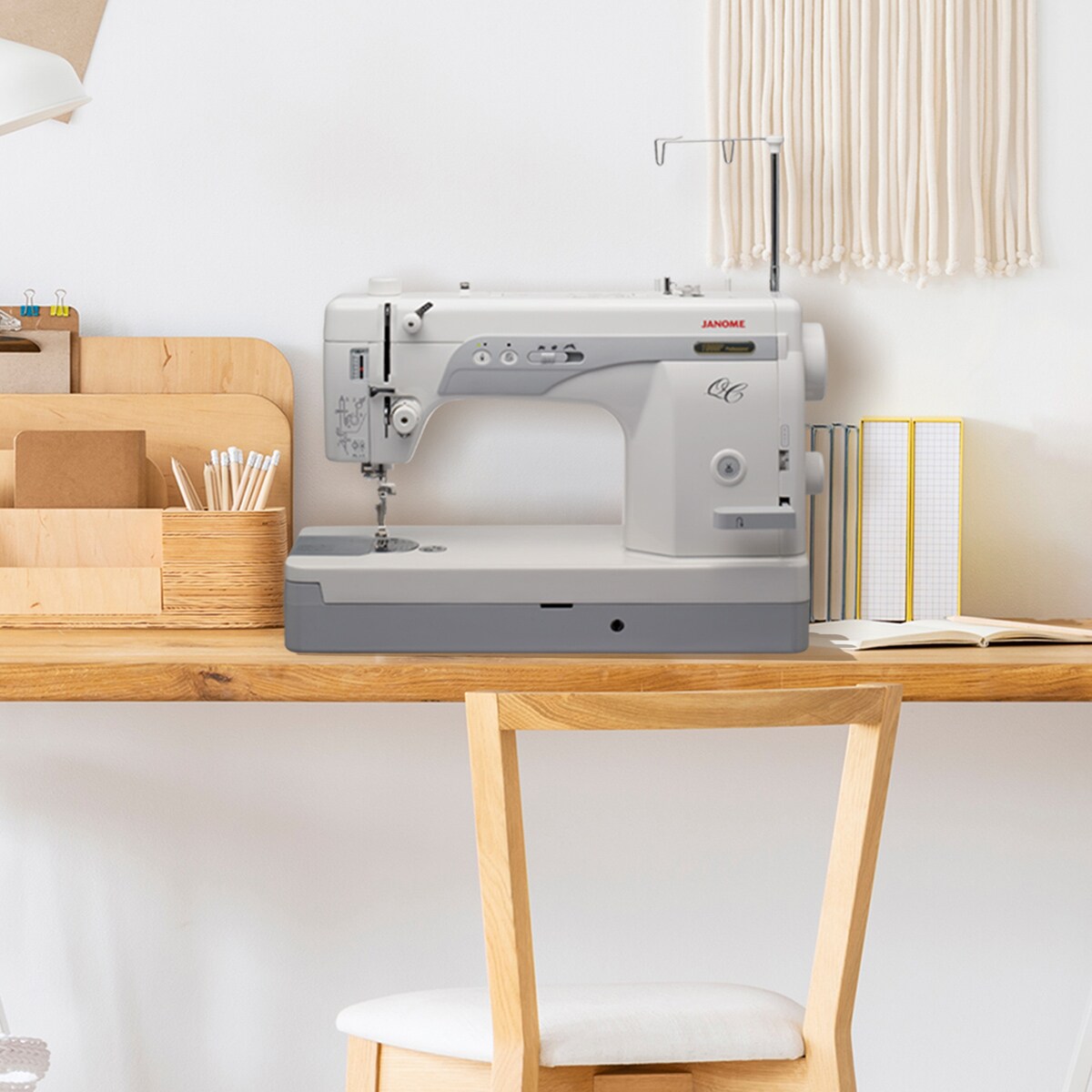 Janome 1600P-QC High Speed Mechanical Sewing &#x26; Quilting Machine