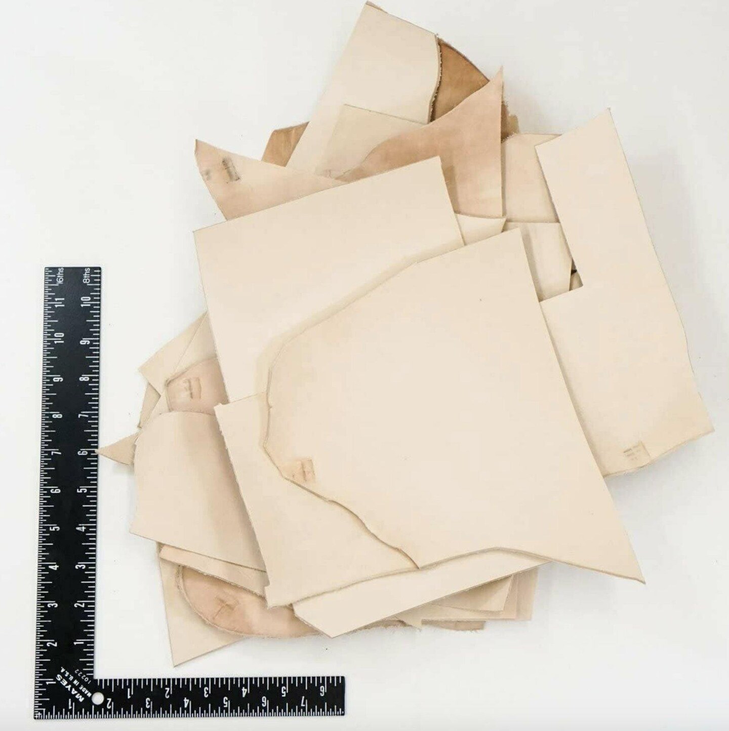 ELW 2 LB Vegetable Tan Tooling Natural Cowhide Leather Scraps Lightweight 3-6 oz. (1-2.4mm) Mixed Bag, Thick Tooling Leather, Leathercraft, Crafting Leather!