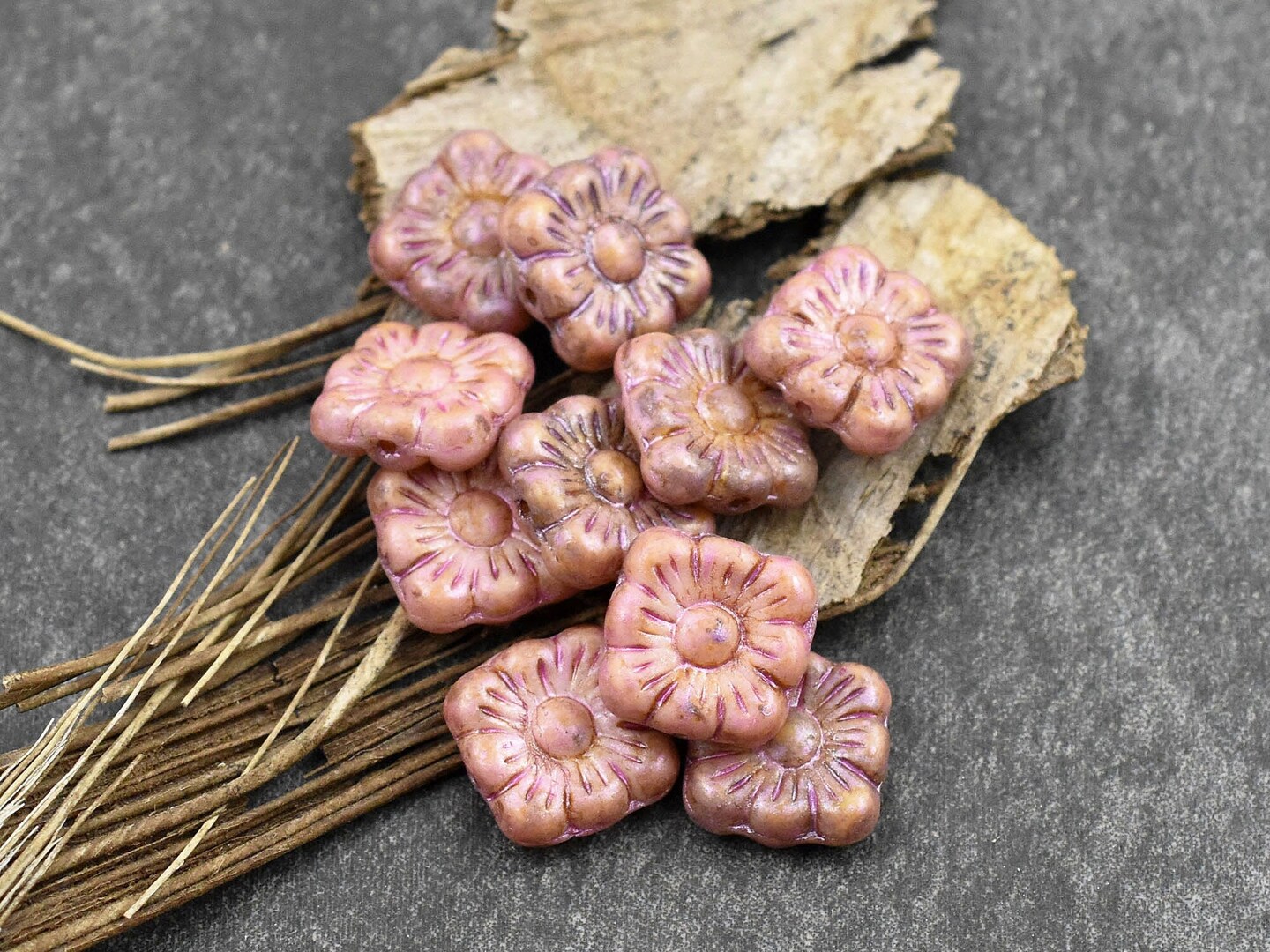 *10* 11mm Pink Washed Opaque Beige Square Flower Beads